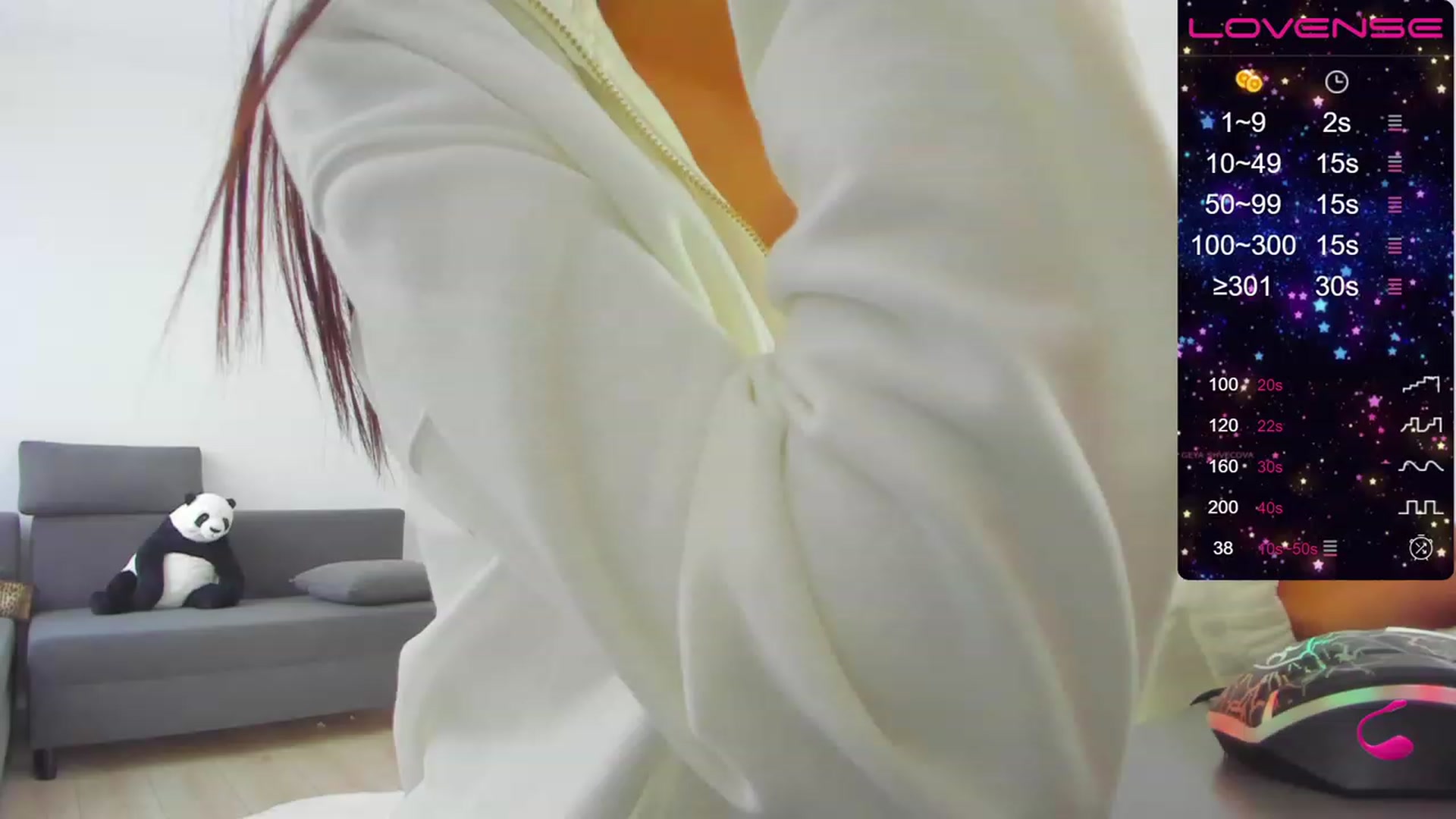 Gallery image thumbnail from Kim_bae's myfreecams stream on, 11/28/2022, 10:11 image 10 of 20