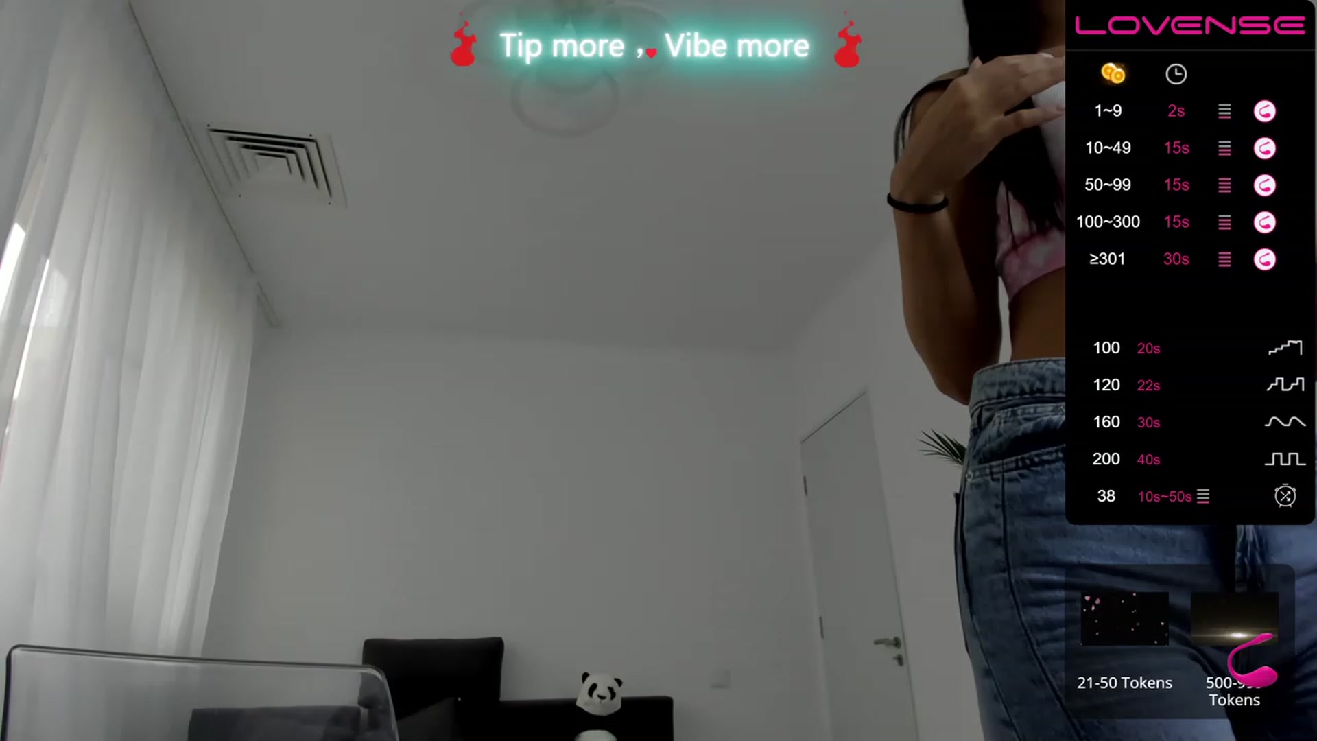Gallery image thumbnail from Kim_bae's myfreecams stream on, 12/10/2022, 07:40 image 14 of 20