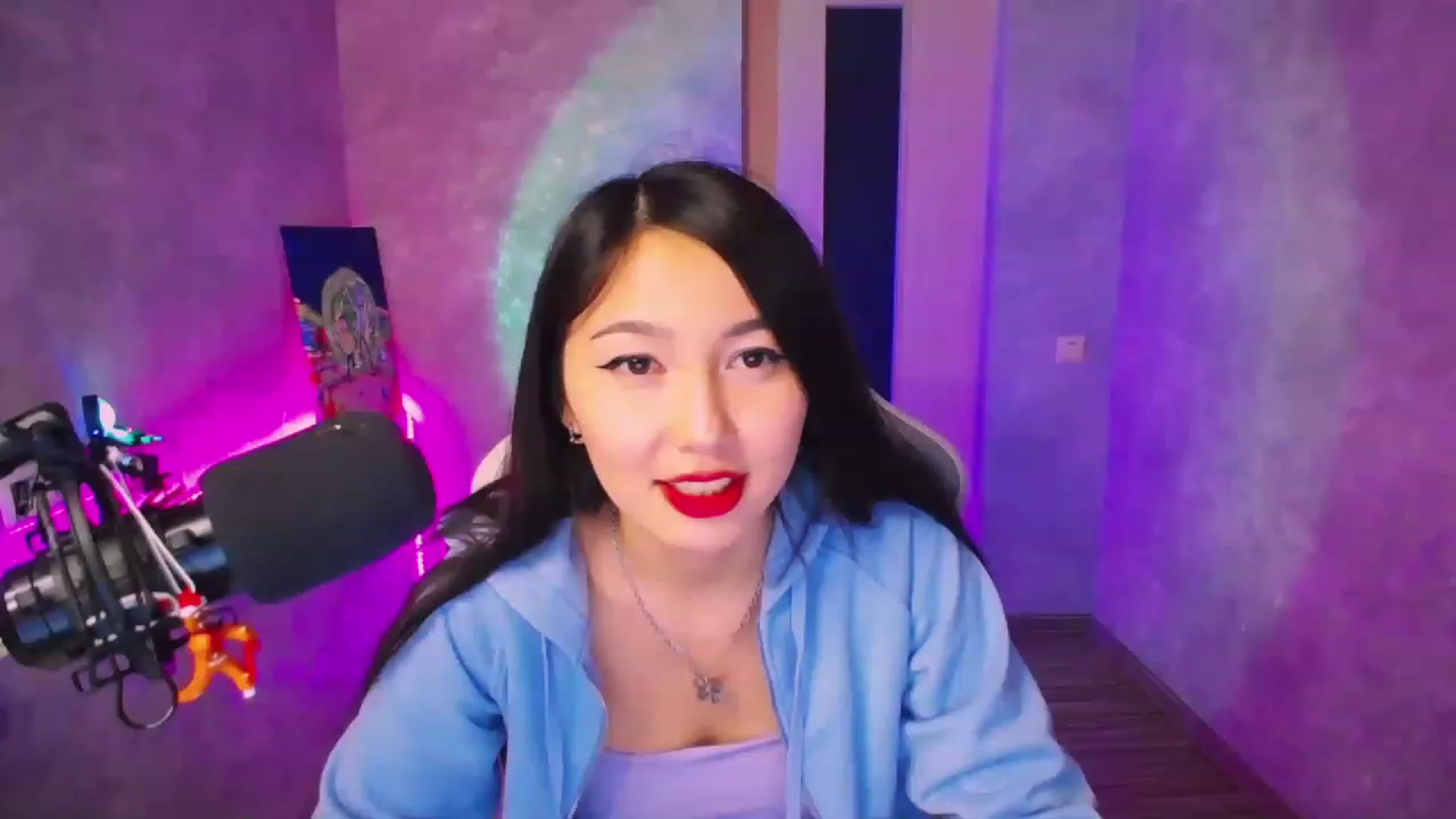 Gallery image thumbnail from Kim_cute99's myfreecams stream on, 01/10/2023, 23:46 image 9 of 20
