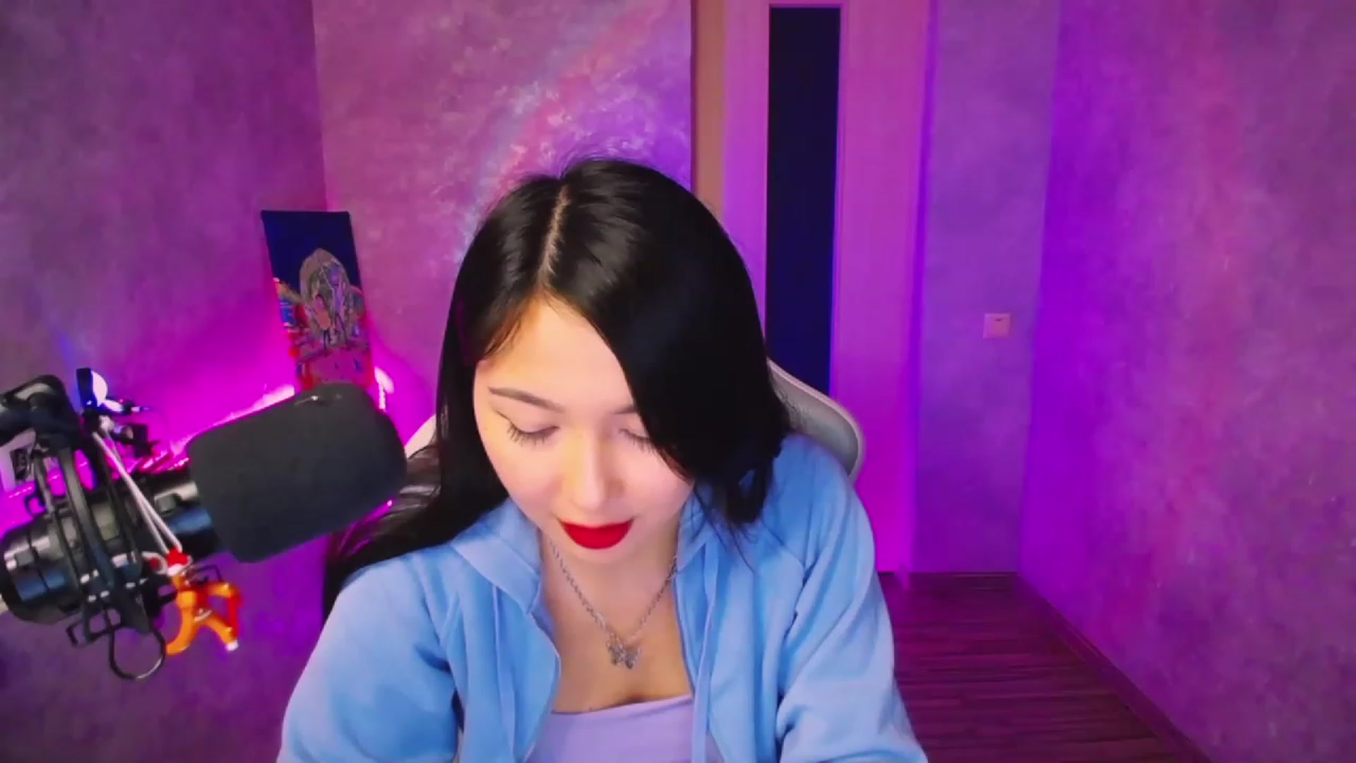 Gallery image thumbnail from Kim_cute99's myfreecams stream on, 01/10/2023, 23:46 image 10 of 20