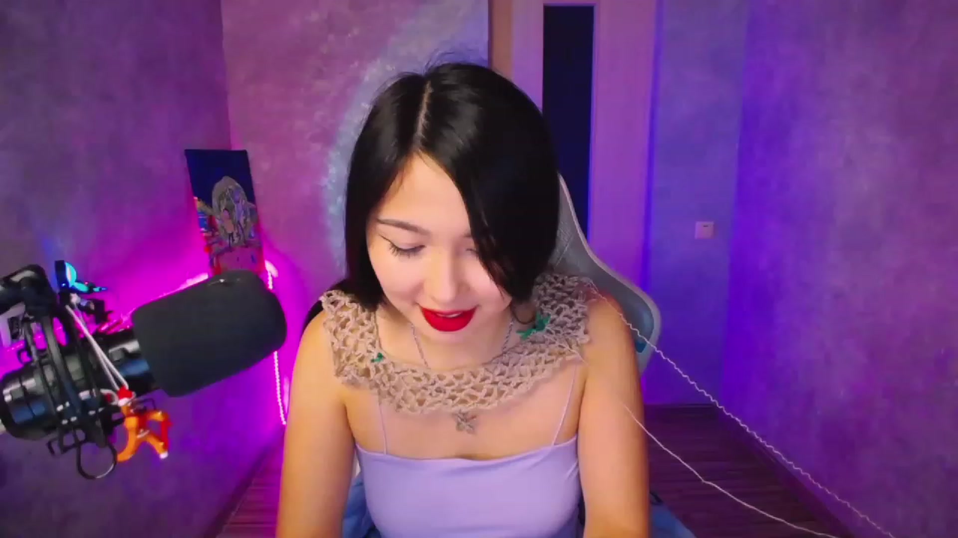 Gallery image thumbnail from Kim_cute99's myfreecams stream on, 01/10/2023, 23:46 image 13 of 20