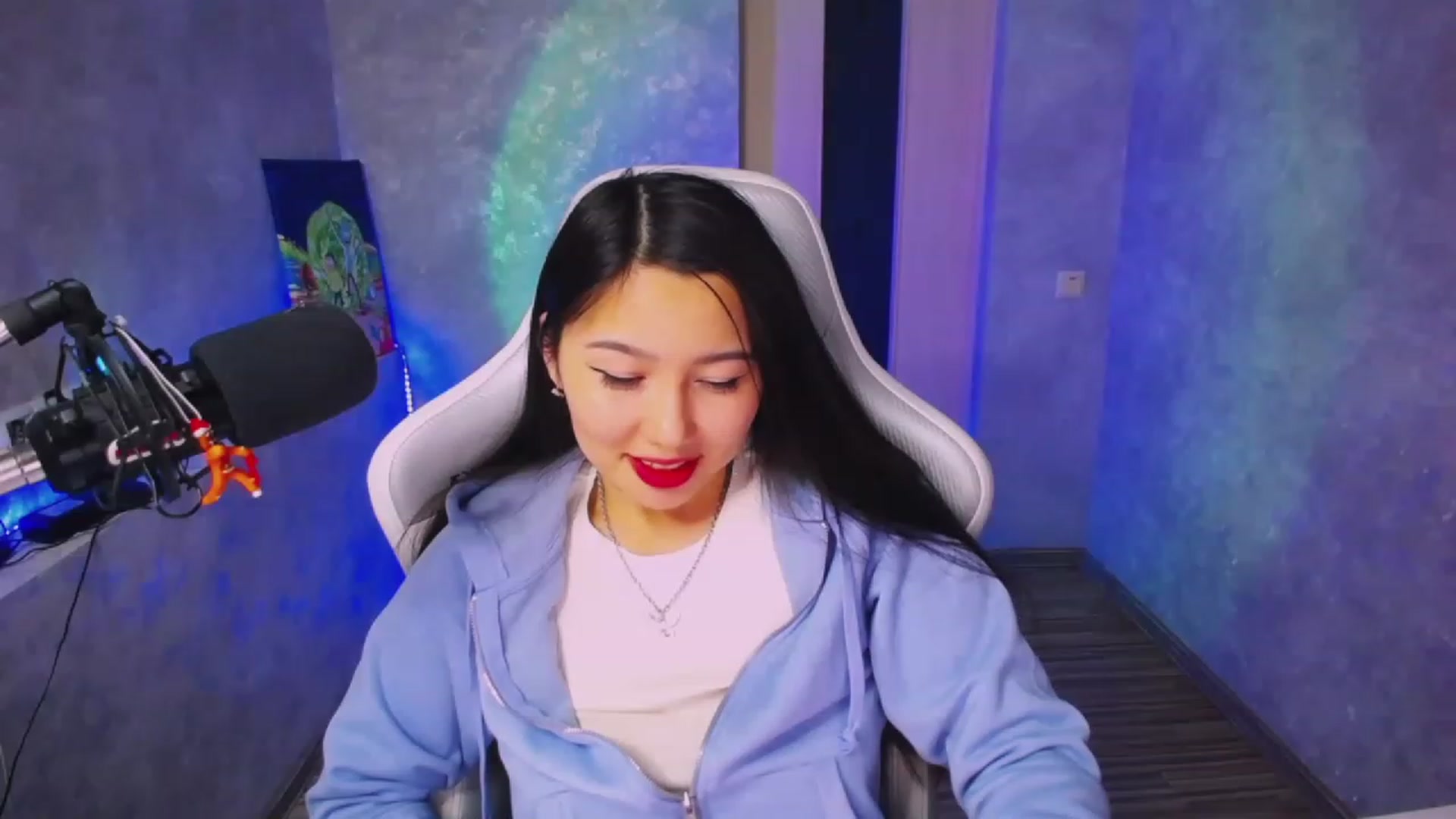 Gallery image thumbnail from Kim_cute99's myfreecams stream on, 01/13/2023, 03:09 image 17 of 20
