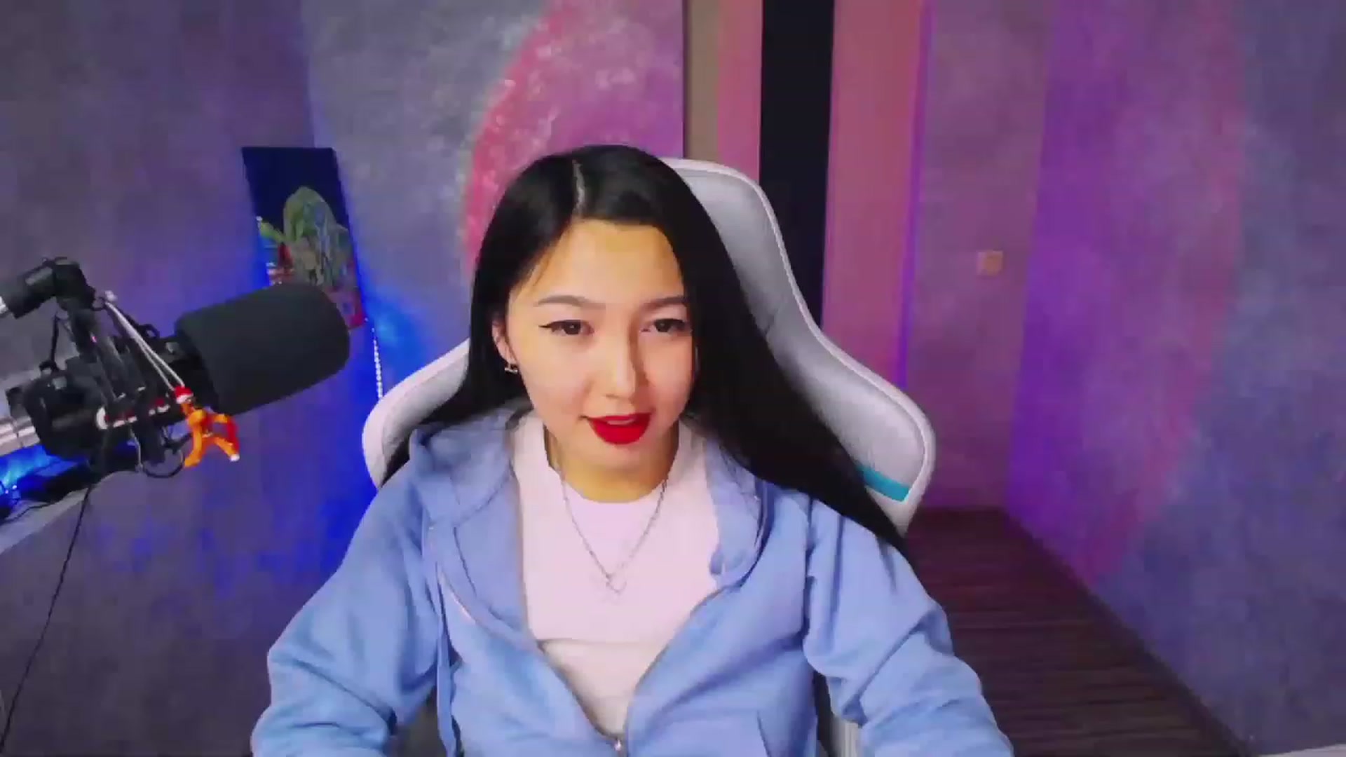 Gallery image thumbnail from Kim_cute99's myfreecams stream on, 01/13/2023, 03:09 image 3 of 20