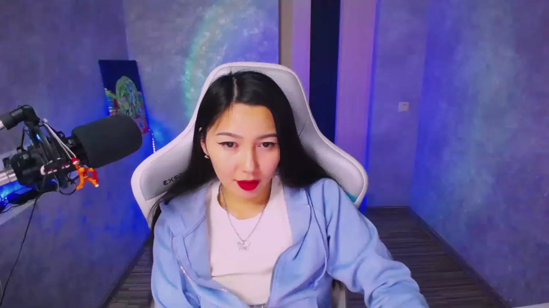 Gallery image thumbnail from Kim_cute99's myfreecams stream on, 01/13/2023, 03:09 image 14 of 20