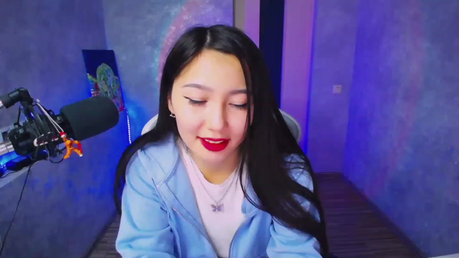 Gallery image thumbnail from Kim_cute99's myfreecams stream on, 01/13/2023, 03:09 image 8 of 20