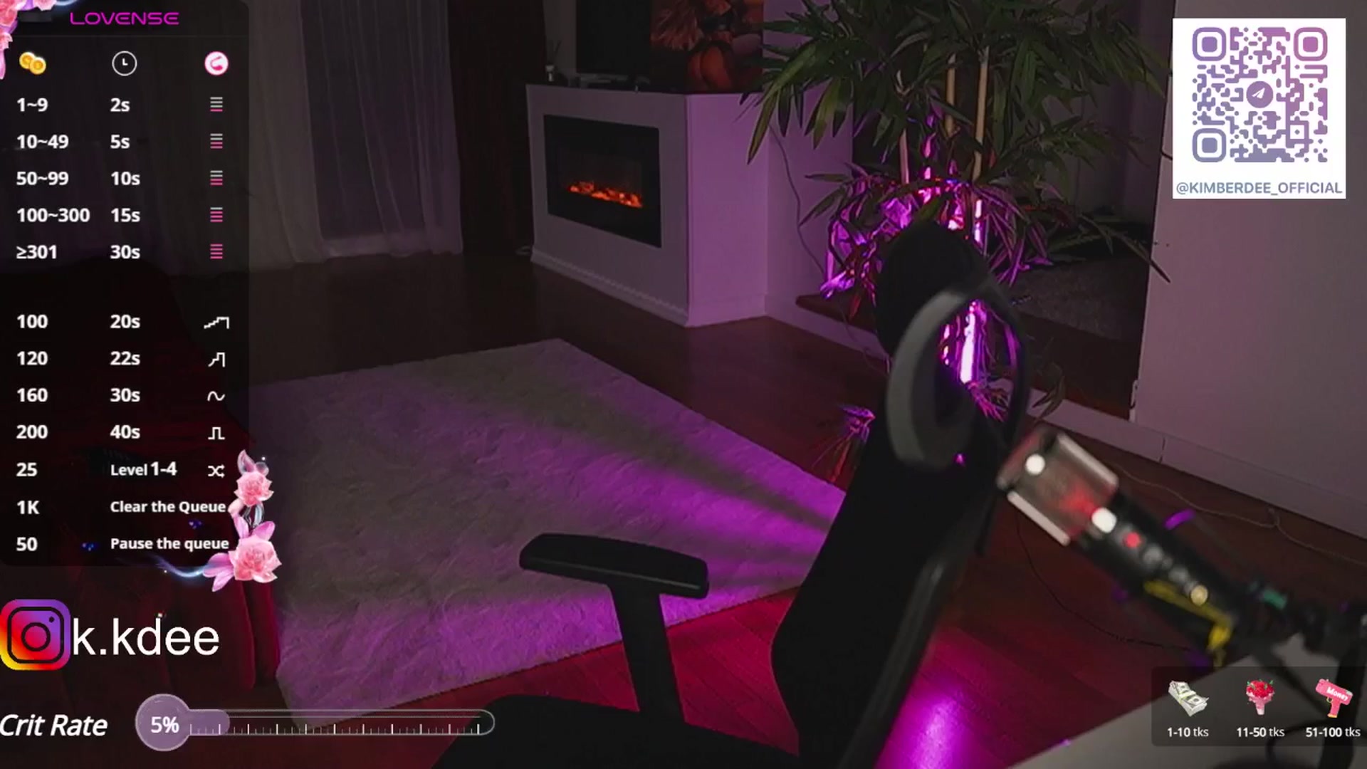 Gallery image thumbnail from Kimberdee's myfreecams stream on, 02/27/2025, 21:44 image 4 of 20
