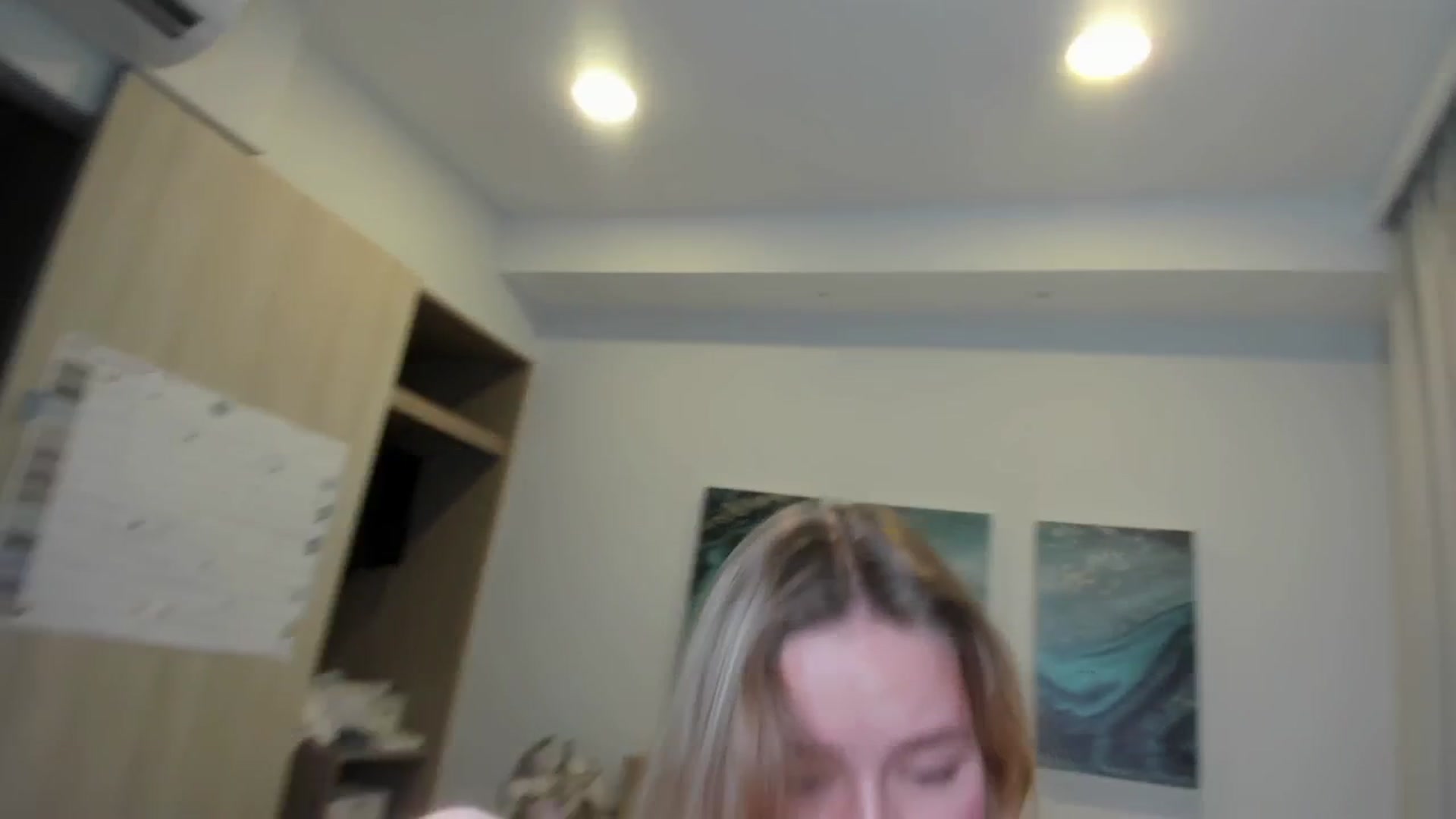 Gallery image thumbnail from Kimberly_Sky's myfreecams stream on, 03/06/2025, 12:52 image 9 of 20