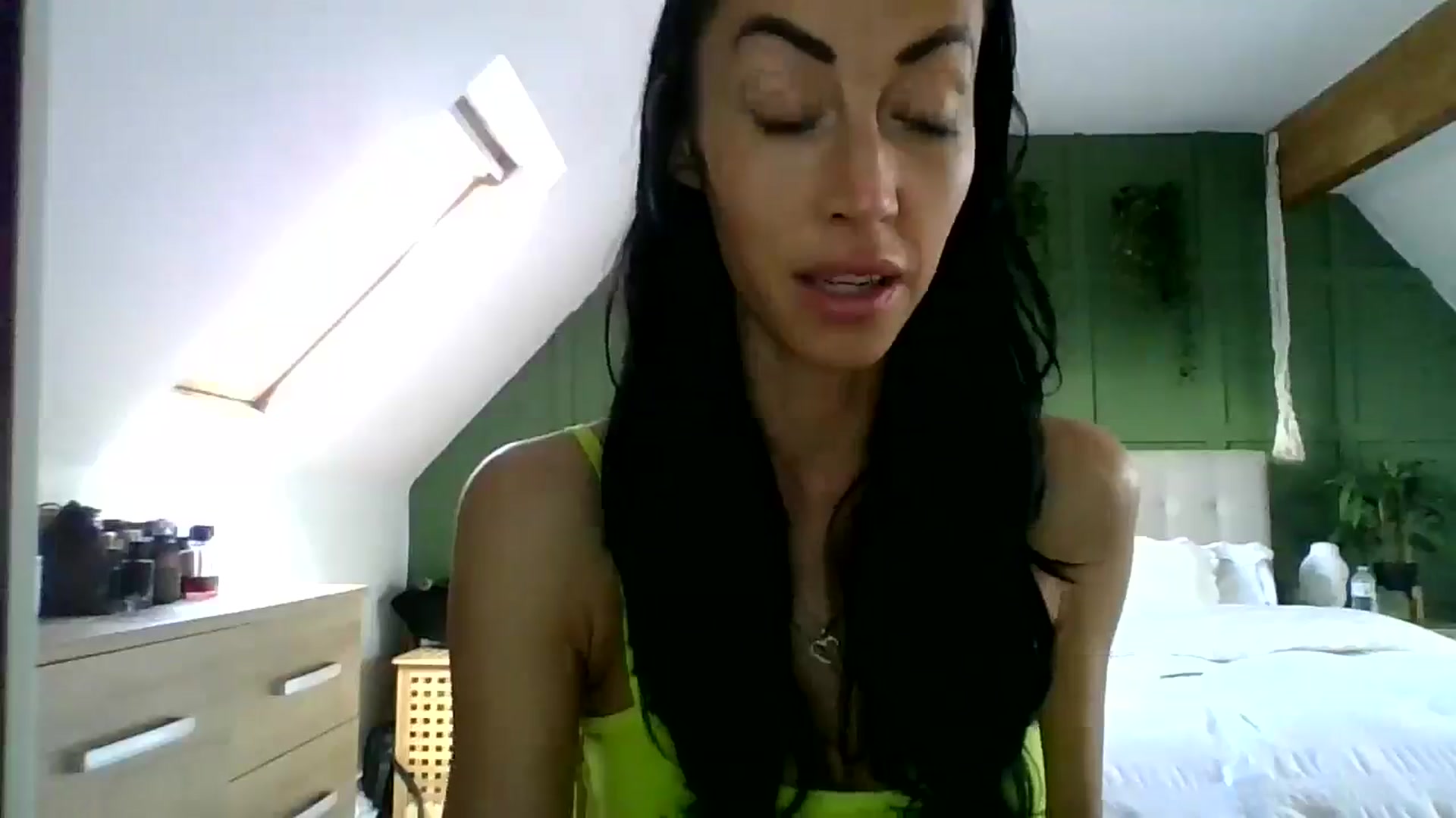 Gallery image thumbnail from Kimbrown83's myfreecams stream on, 01/18/2026, 13:25 image 2 of 20
