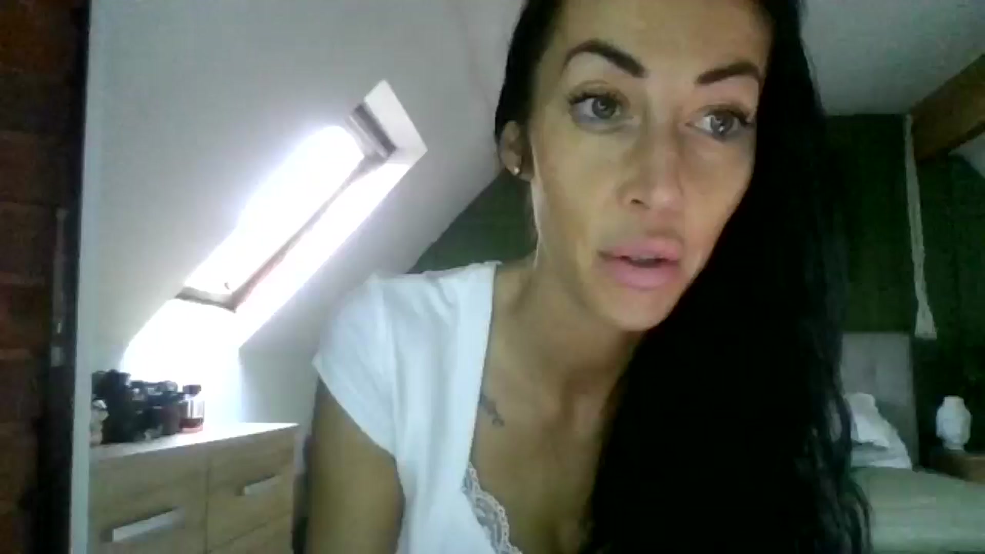 Gallery image thumbnail from Kimbrown83's myfreecams stream on, 01/22/2026, 14:53 image 2 of 20