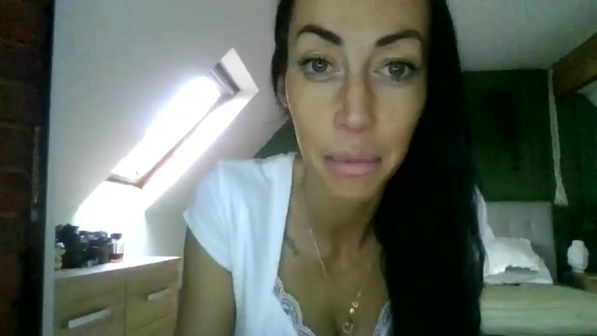 Gallery image thumbnail from Kimbrown83's myfreecams stream on, 01/22/2026, 14:53 image 9 of 20