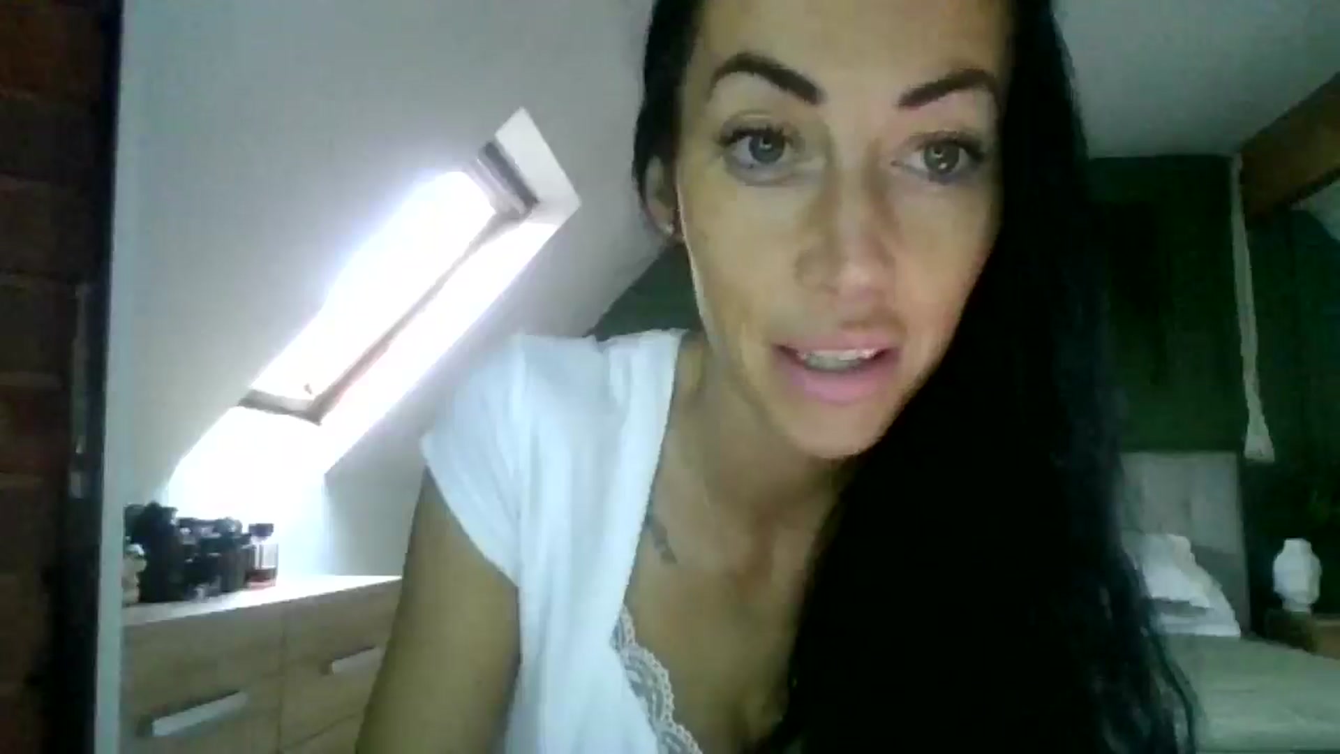 Gallery image thumbnail from Kimbrown83's myfreecams stream on, 01/22/2026, 14:53 image 5 of 20