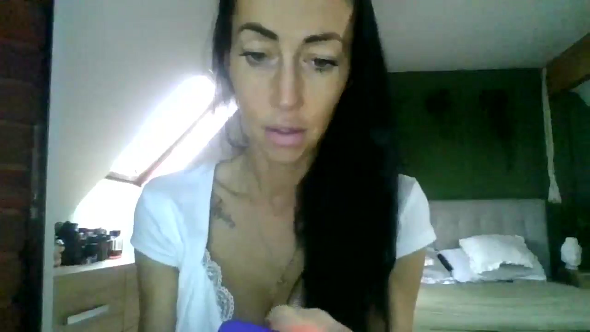 Gallery image thumbnail from Kimbrown83's myfreecams stream on, 01/22/2026, 14:53 image 18 of 20