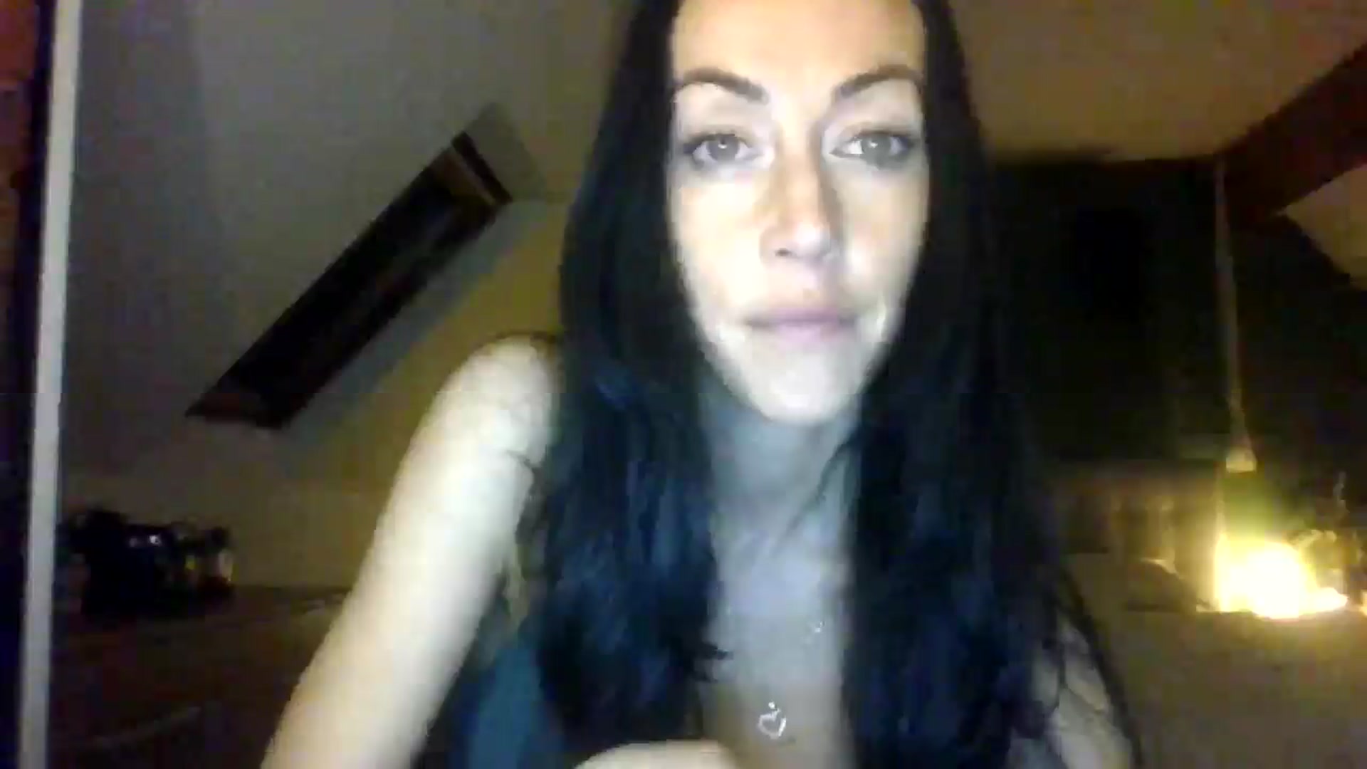 Gallery image thumbnail from Kimbrown83's myfreecams stream on, 01/22/2026, 21:08 image 10 of 20