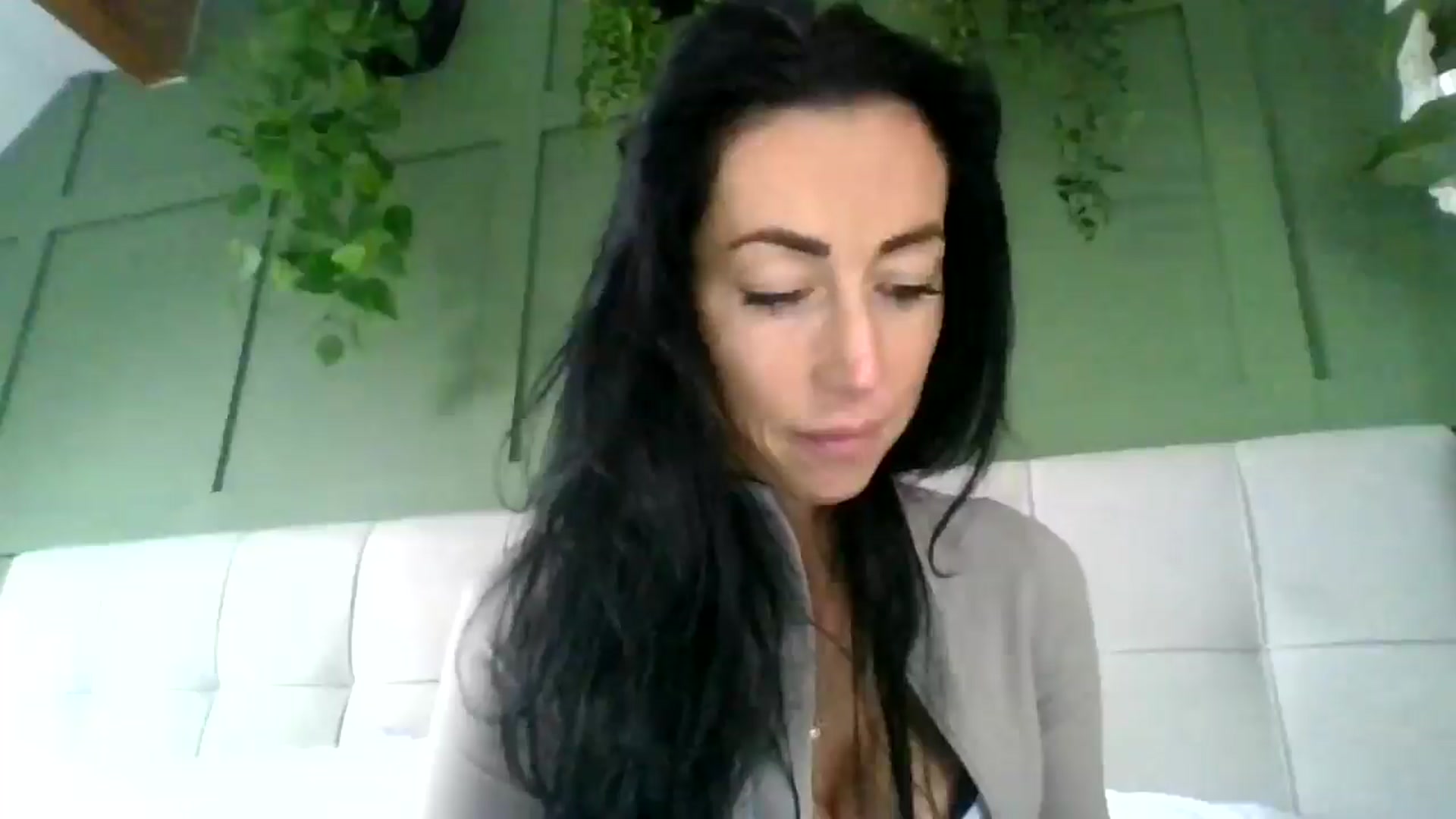 Gallery image thumbnail from Kimbrown83's myfreecams stream on, 01/29/2026, 13:23 image 13 of 20