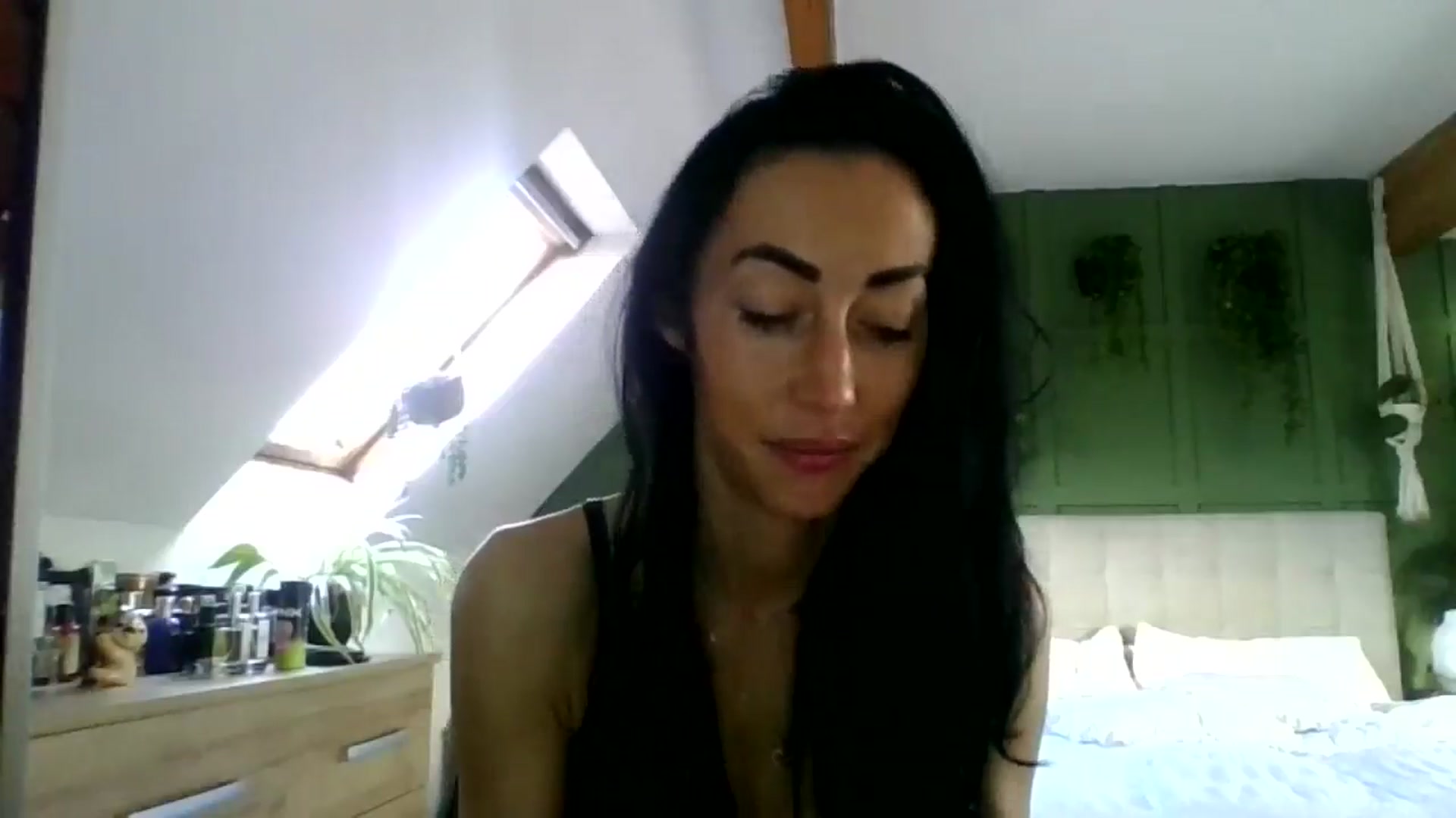 Gallery image thumbnail from Kimbrown83's myfreecams stream on, 01/31/2026, 10:28 image 13 of 20