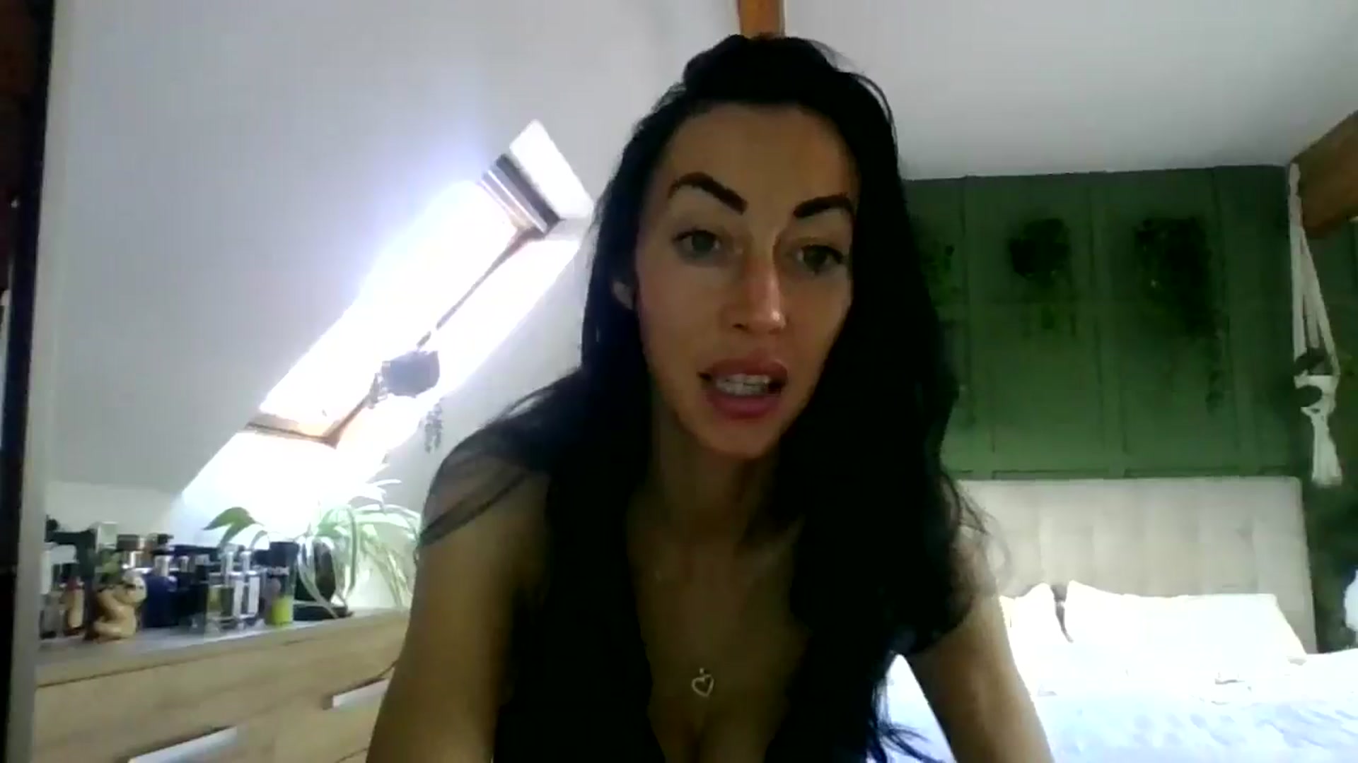 Gallery image thumbnail from Kimbrown83's myfreecams stream on, 01/31/2026, 10:28 image 20 of 20