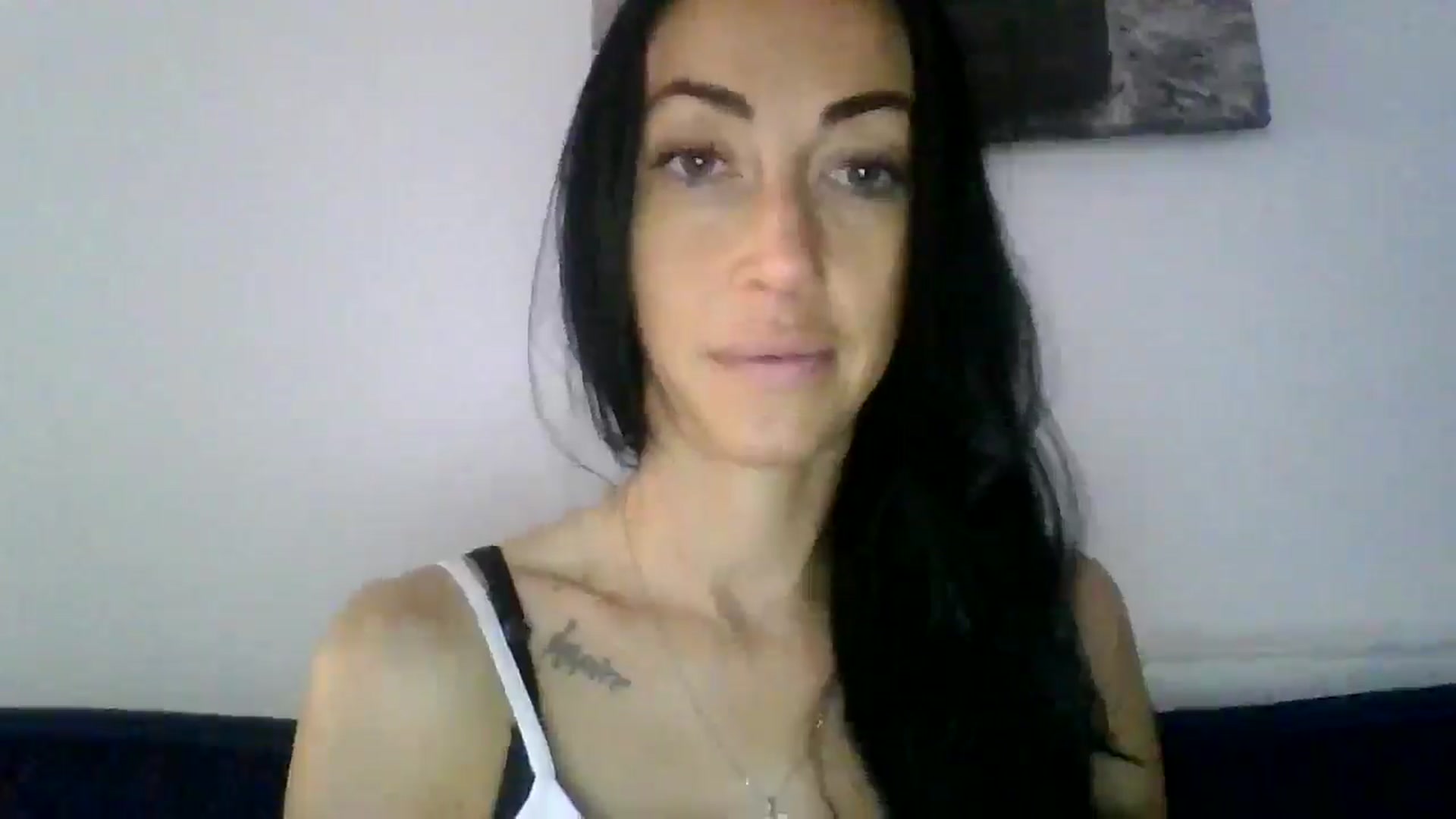 Gallery image thumbnail from Kimbrown83's myfreecams stream on, 02/03/2026, 10:36 image 10 of 20
