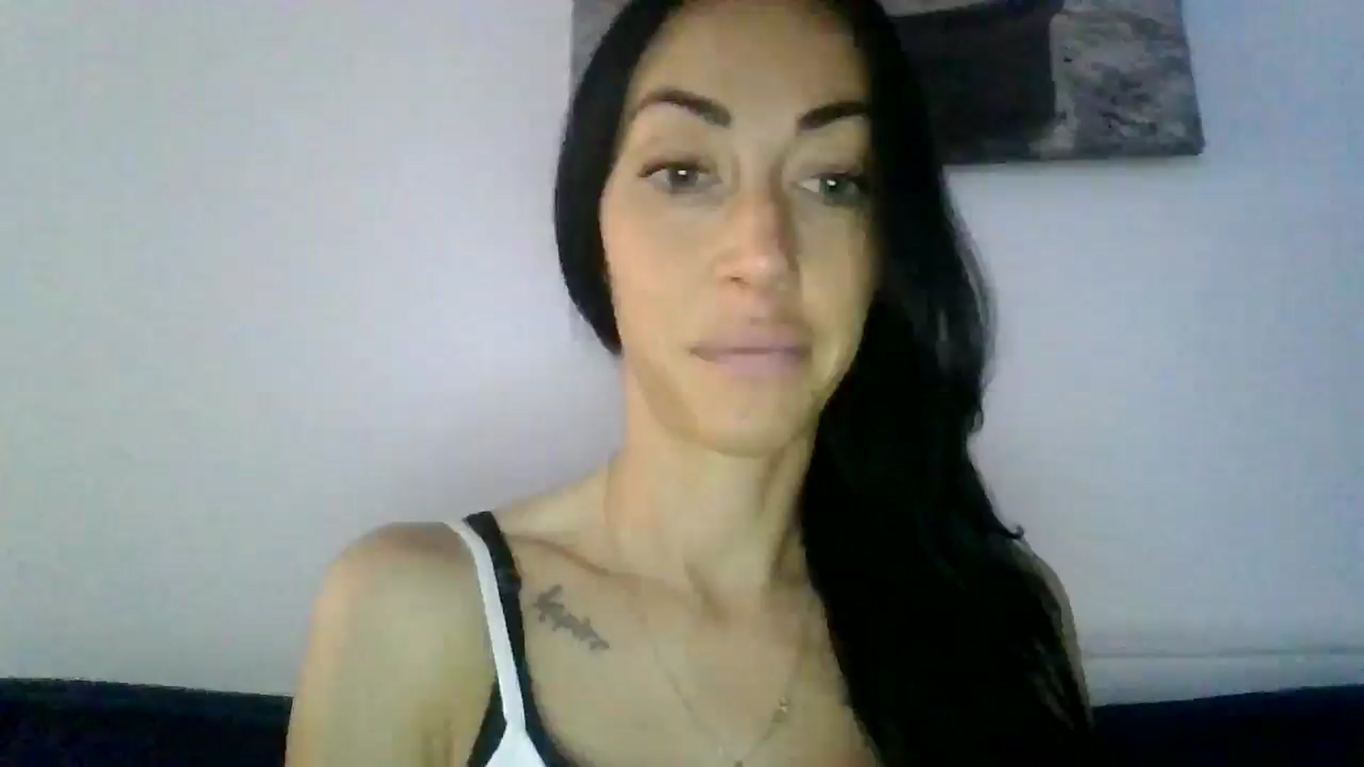 Gallery image thumbnail from Kimbrown83's myfreecams stream on, 02/03/2026, 10:36 image 3 of 20