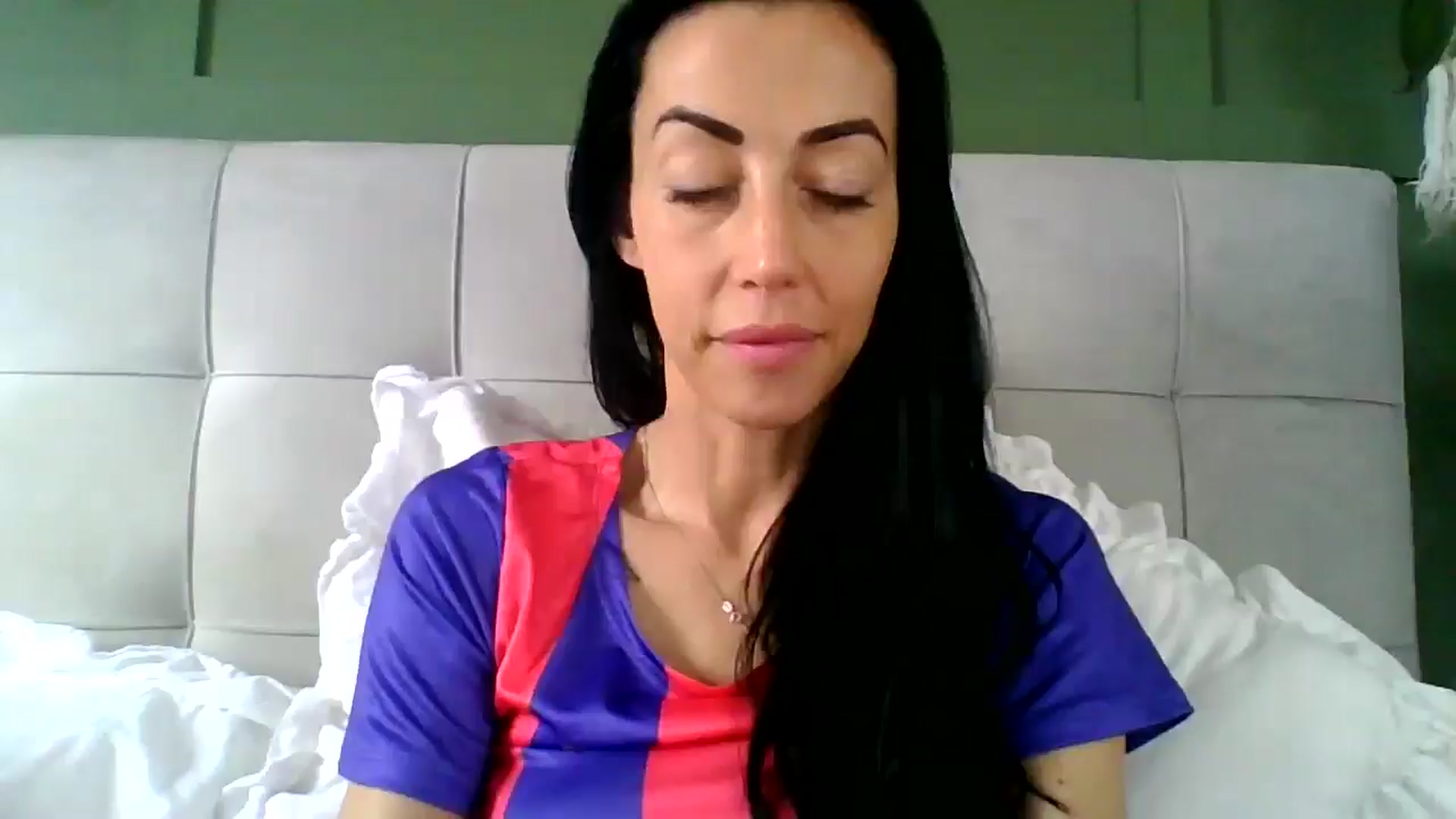 Gallery image thumbnail from Kimbrown83's myfreecams stream on, 02/22/2026, 12:42 image 17 of 20