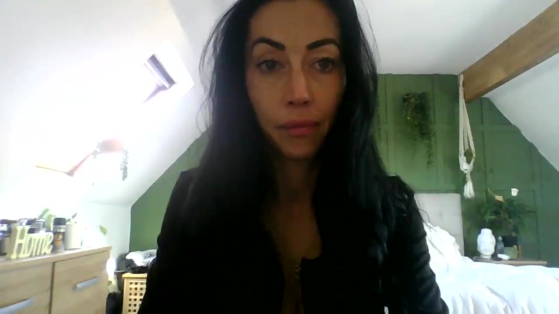 Gallery image thumbnail from Kimbrown83's myfreecams stream on, 04/06/2026, 11:04 image 6 of 20