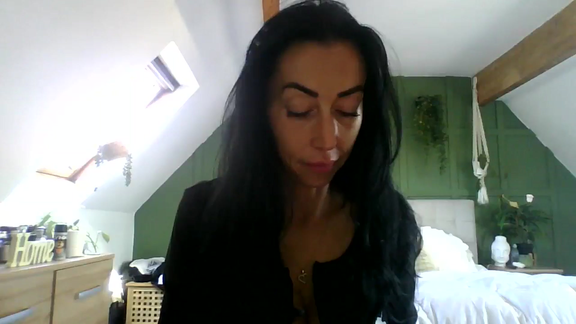 Gallery image thumbnail from Kimbrown83's myfreecams stream on, 04/06/2026, 11:04 image 14 of 20