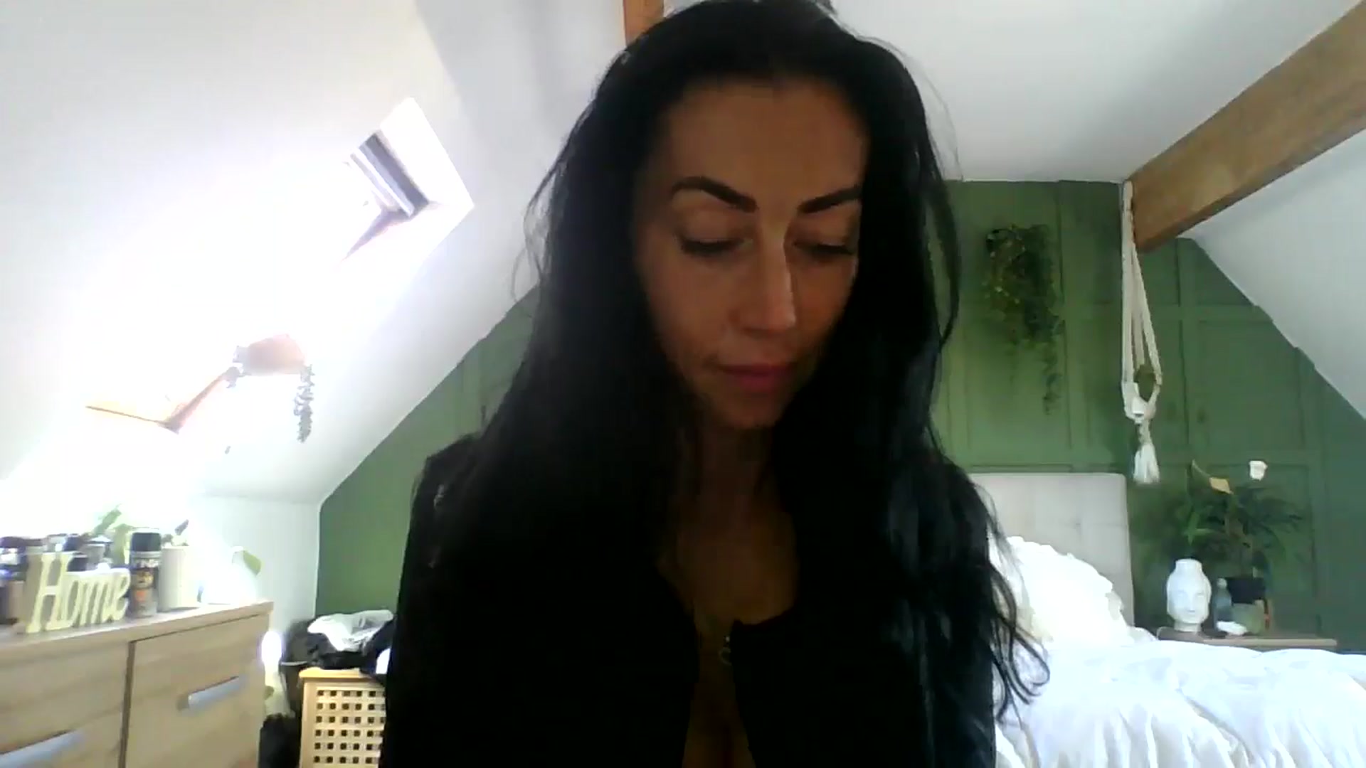 Gallery image thumbnail from Kimbrown83's myfreecams stream on, 04/06/2026, 11:04 image 5 of 20