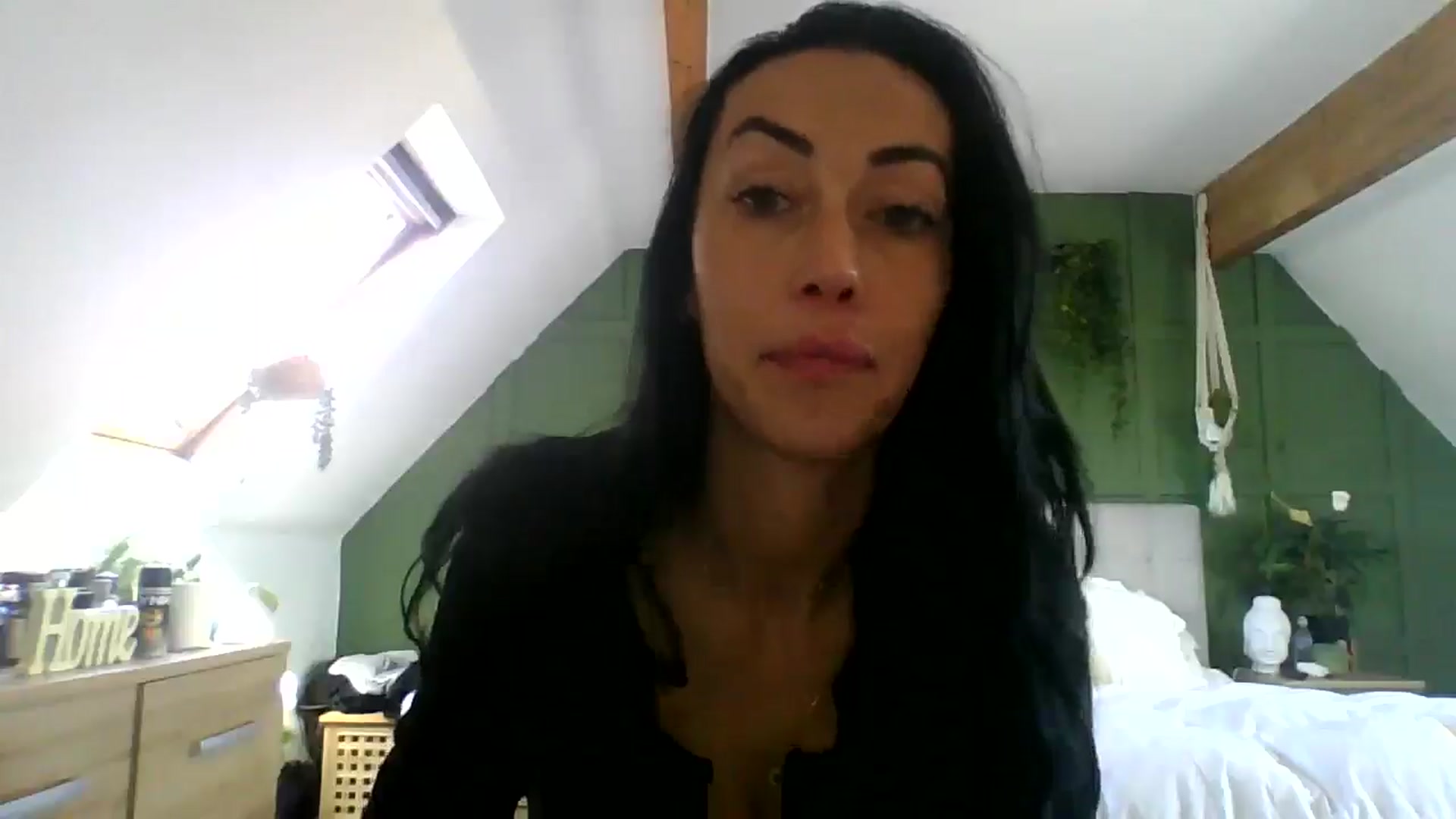 Gallery image thumbnail from Kimbrown83's myfreecams stream on, 04/06/2026, 11:04 image 3 of 20