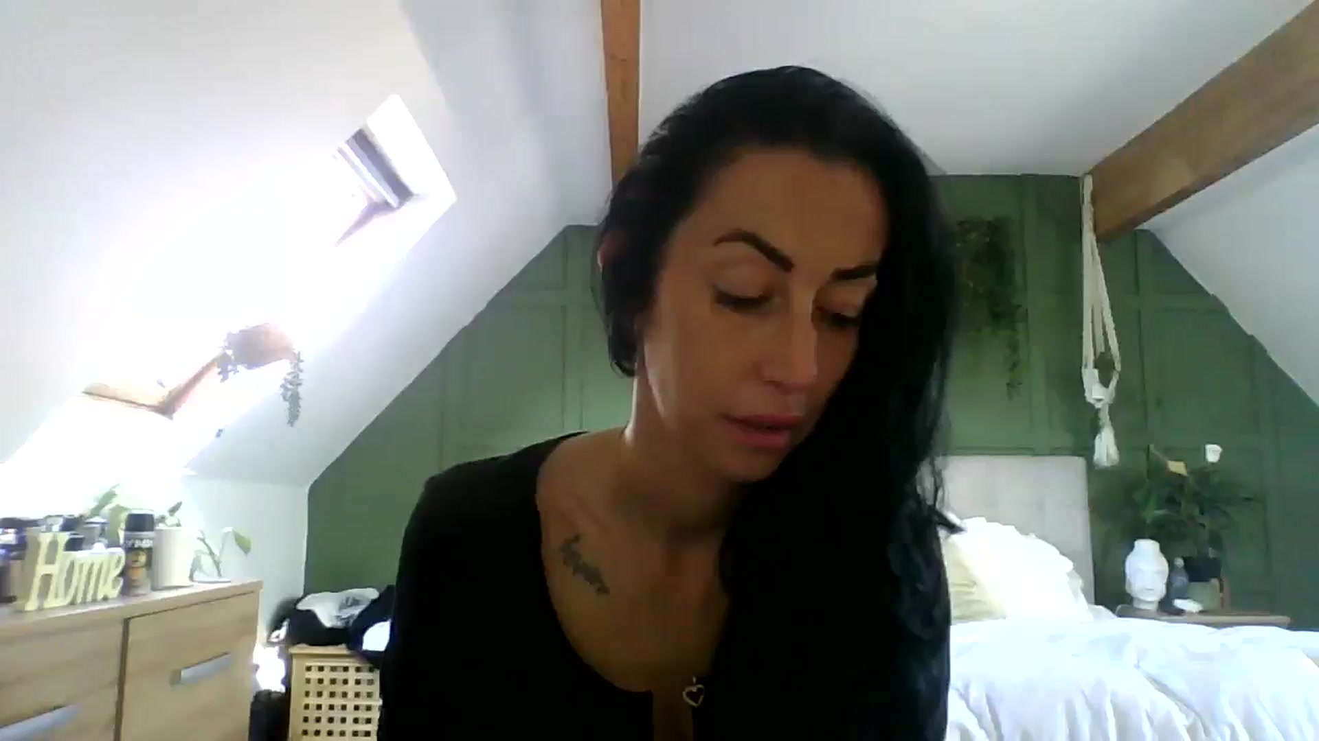 Gallery image thumbnail from Kimbrown83's myfreecams stream on, 04/06/2026, 11:04 image 18 of 20