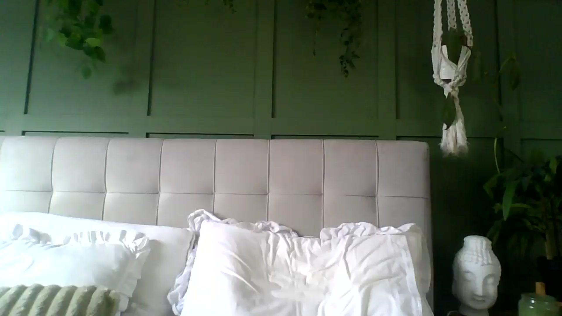 Gallery image thumbnail from Kimbrown83's myfreecams stream on, 04/11/2026, 12:47 image 7 of 20