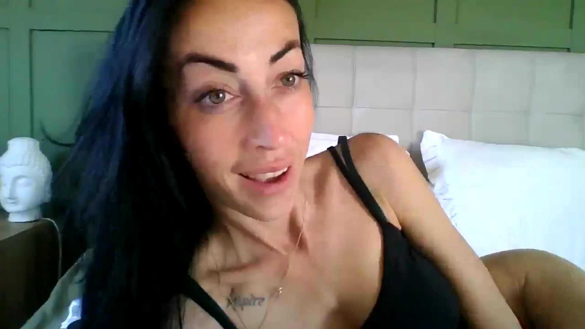 Gallery image thumbnail from Kimbrown83's myfreecams stream on, 04/25/2026, 18:15 image 14 of 20