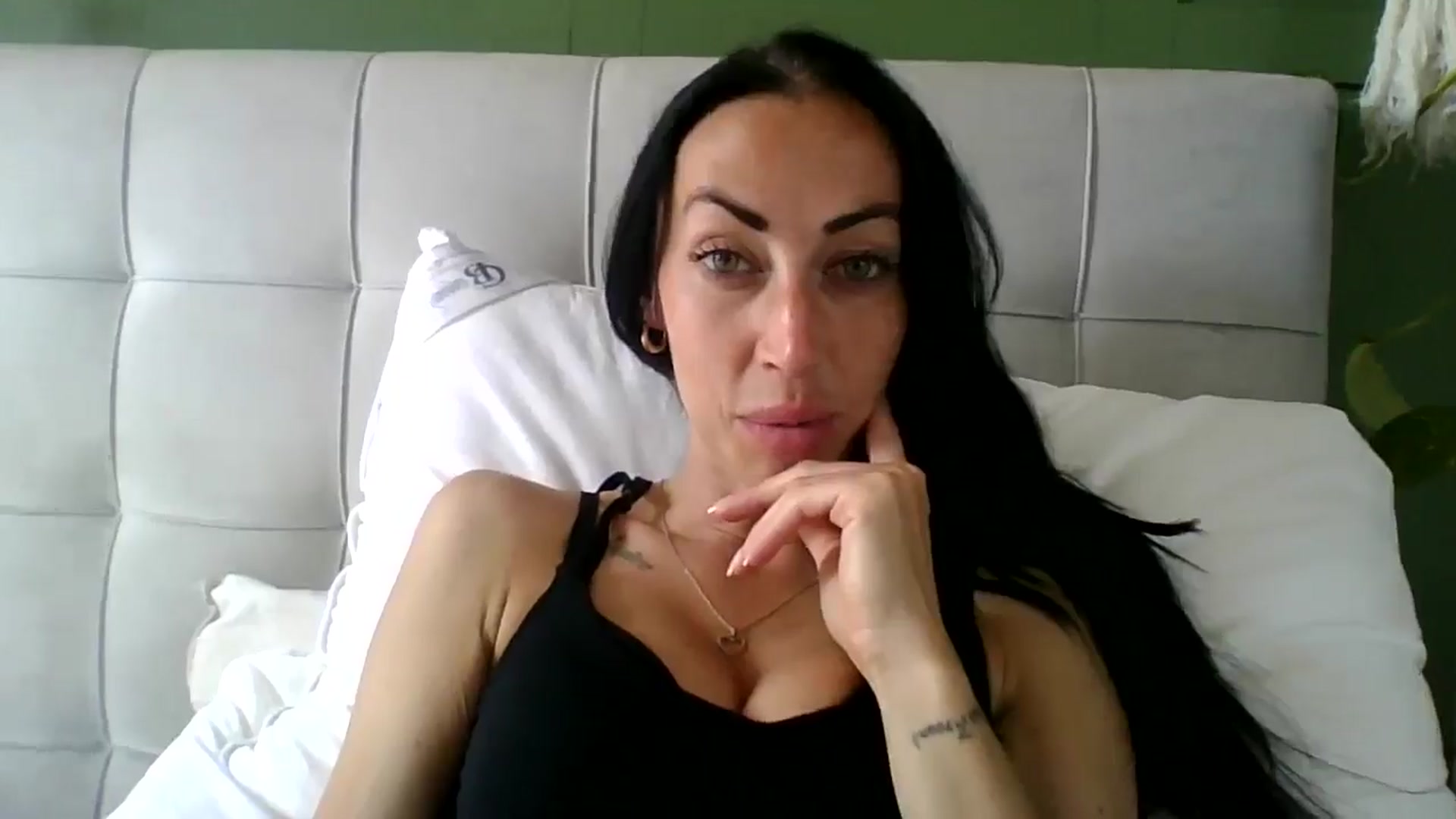 Gallery image thumbnail from Kimbrown83's myfreecams stream on, 05/09/2026, 14:15 image 11 of 20