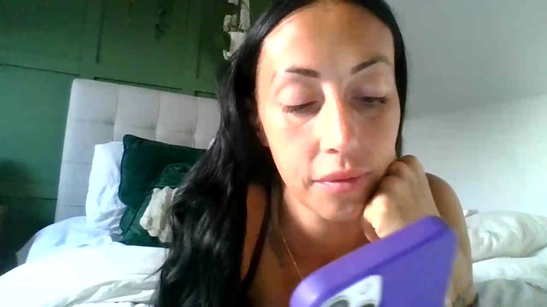 Gallery image thumbnail from Kimbrown83's myfreecams stream on, 08/10/2026, 18:35 image 19 of 20