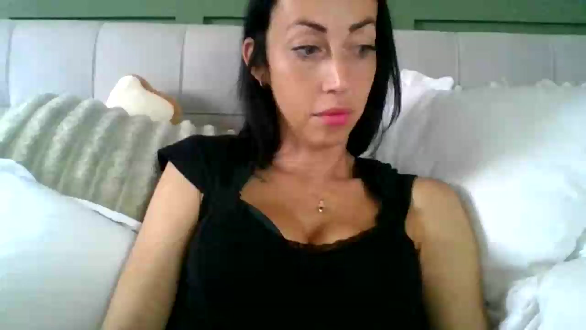 Gallery image thumbnail from Kimbrown83's myfreecams stream on, 09/08/2026, 14:01 image 1 of 20