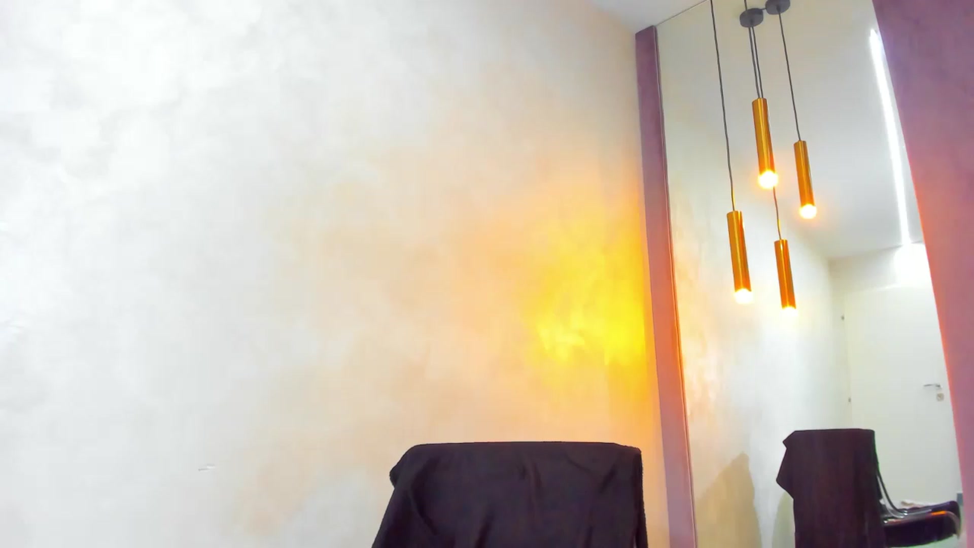 Gallery image thumbnail from KimiBrown's myfreecams stream on, 11/17/2022, 12:52 image 13 of 20