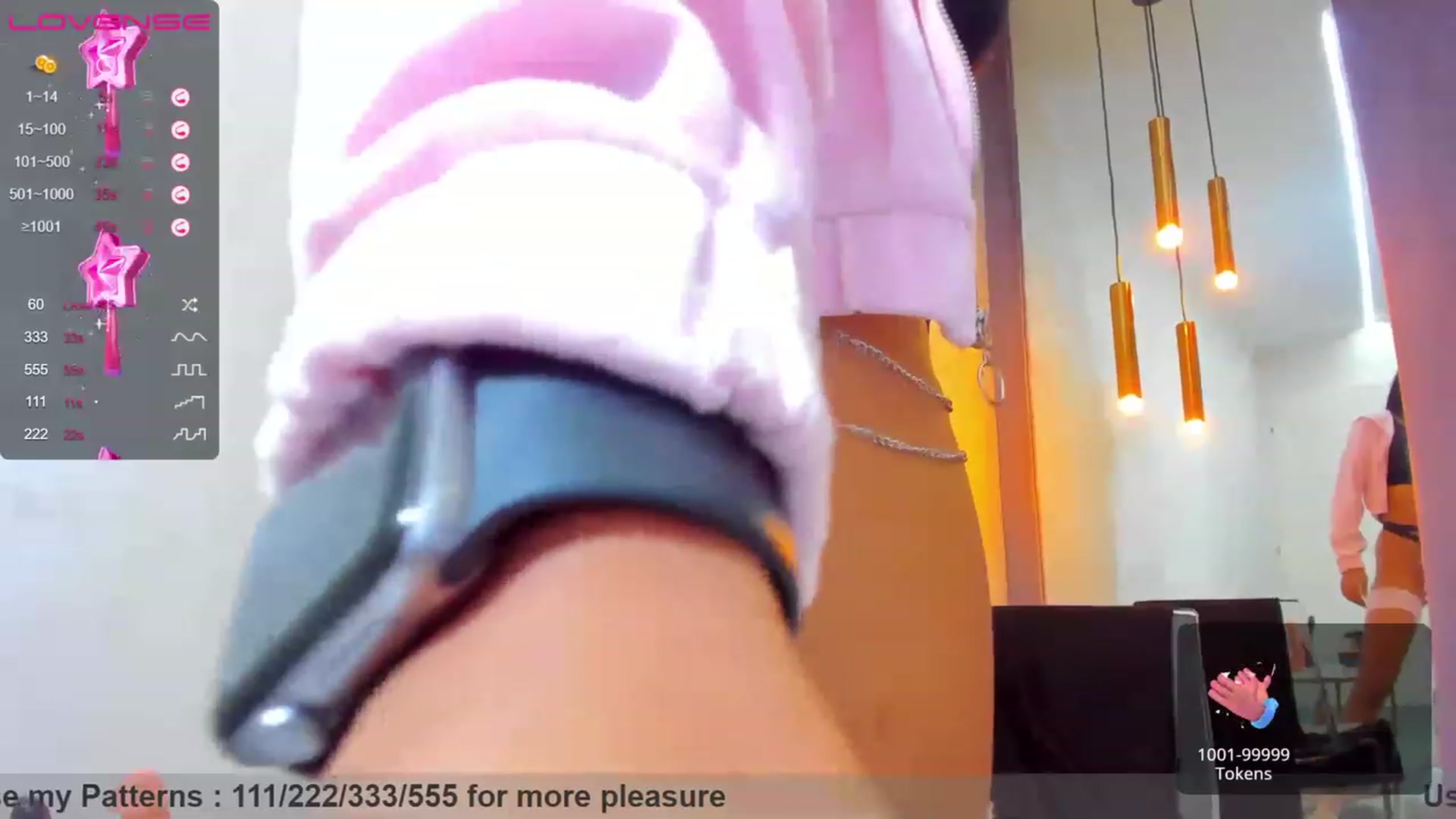 Gallery image thumbnail from KimiBrown's myfreecams stream on, 11/19/2022, 10:10 image 11 of 20