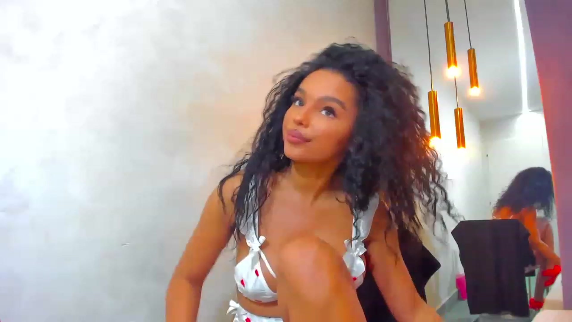 Gallery image thumbnail from KimiBrown's myfreecams stream on, 12/24/2022, 10:14 image 15 of 20