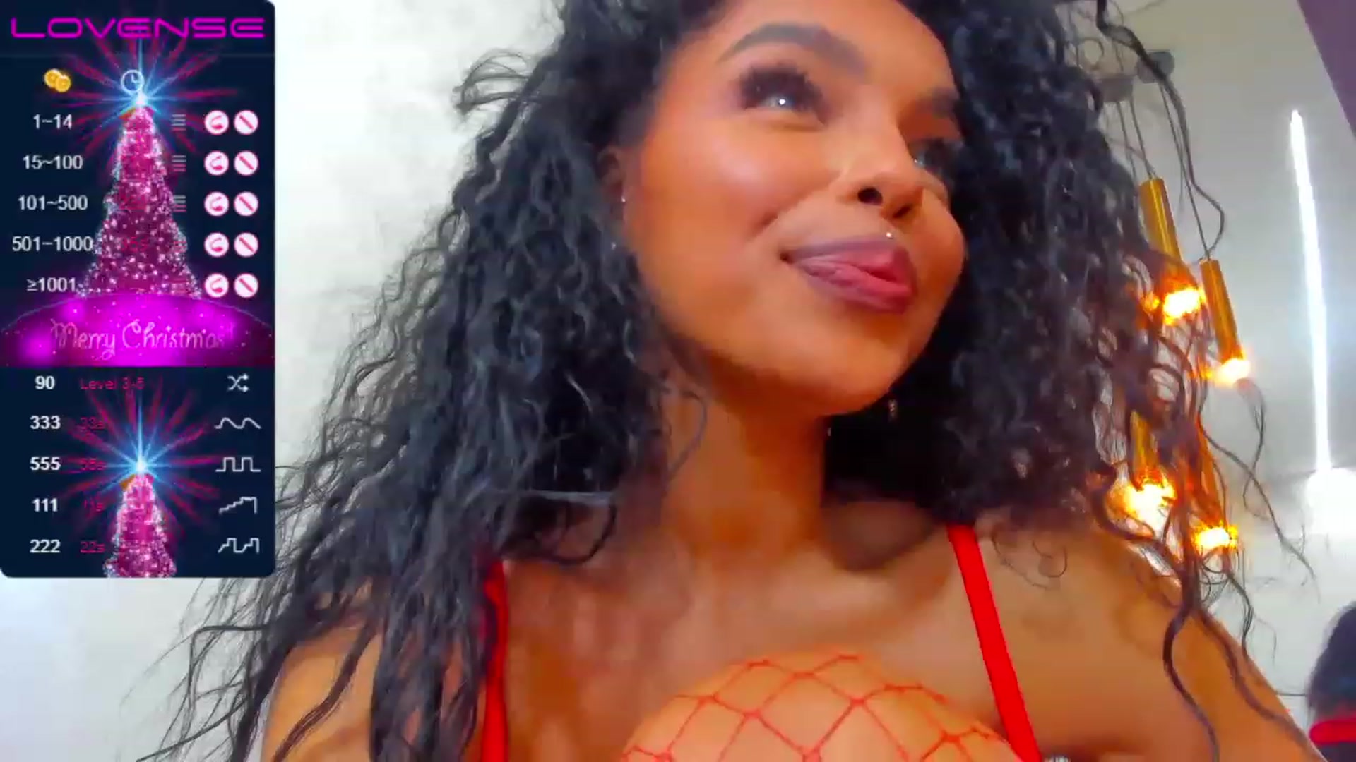 Gallery image thumbnail from KimiBrown's myfreecams stream on, 12/25/2022, 11:24 image 11 of 20