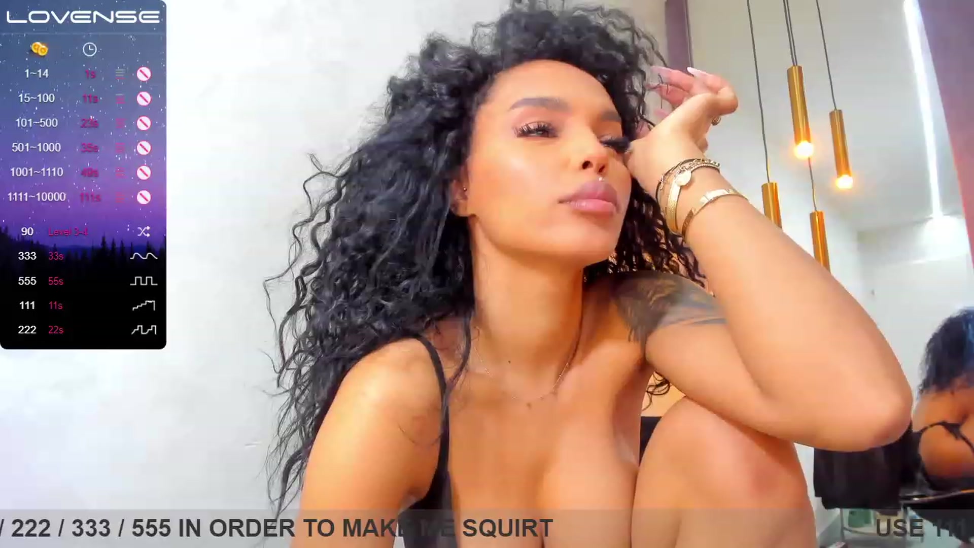 Gallery image thumbnail from KimiBrown's myfreecams stream on, 04/08/2023, 12:13 image 17 of 20