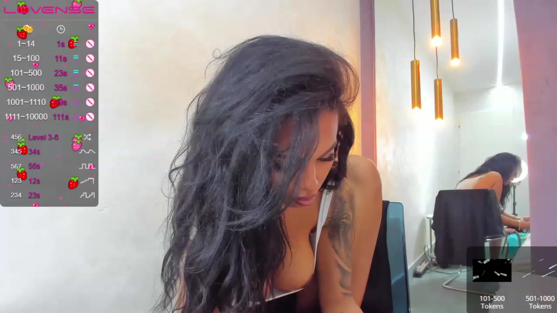 Gallery image thumbnail from KimiBrown's myfreecams stream on, 05/28/2023, 12:26 image 7 of 20
