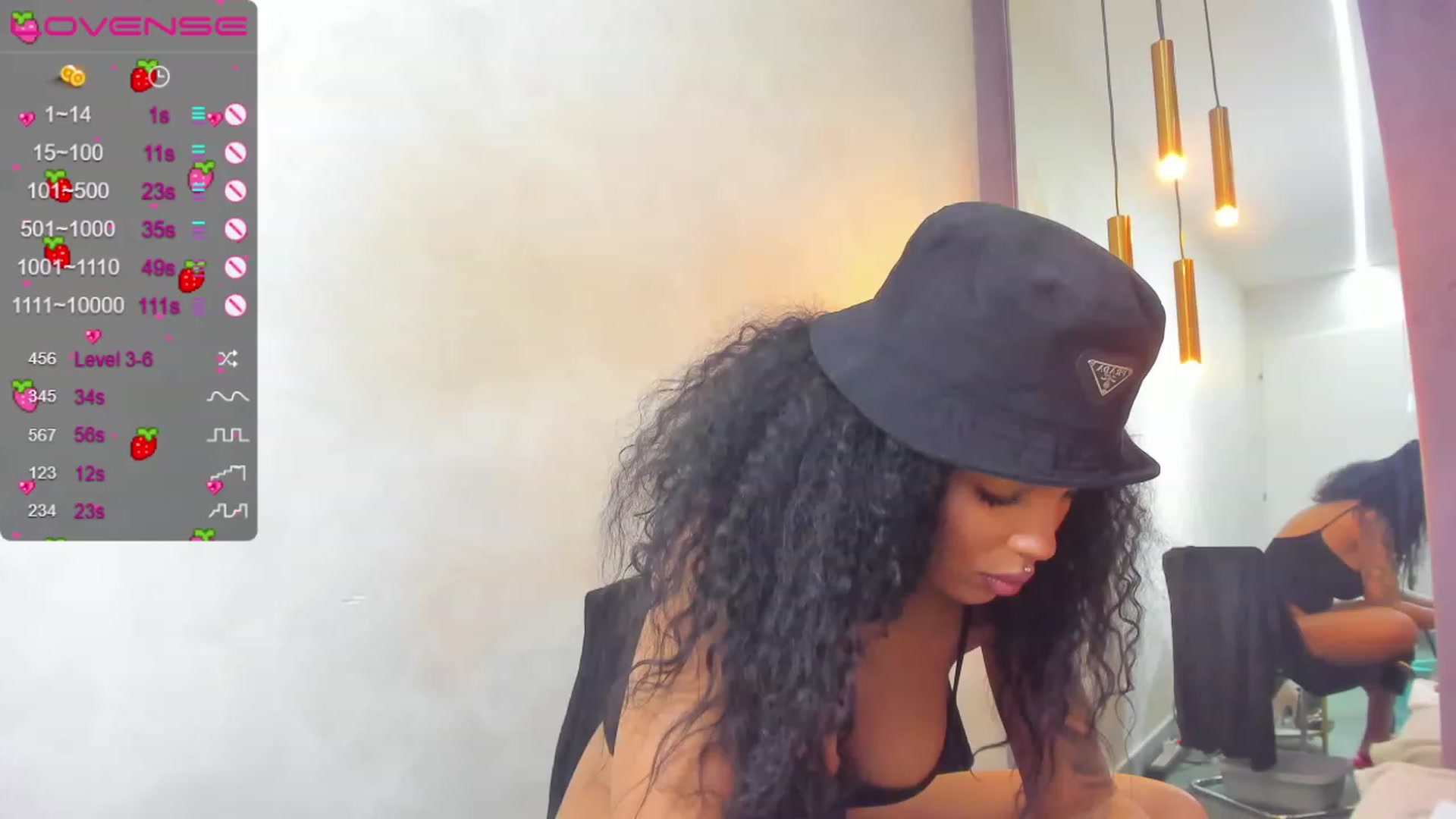 Gallery image thumbnail from KimiBrown's myfreecams stream on, 06/01/2023, 11:26 image 12 of 20