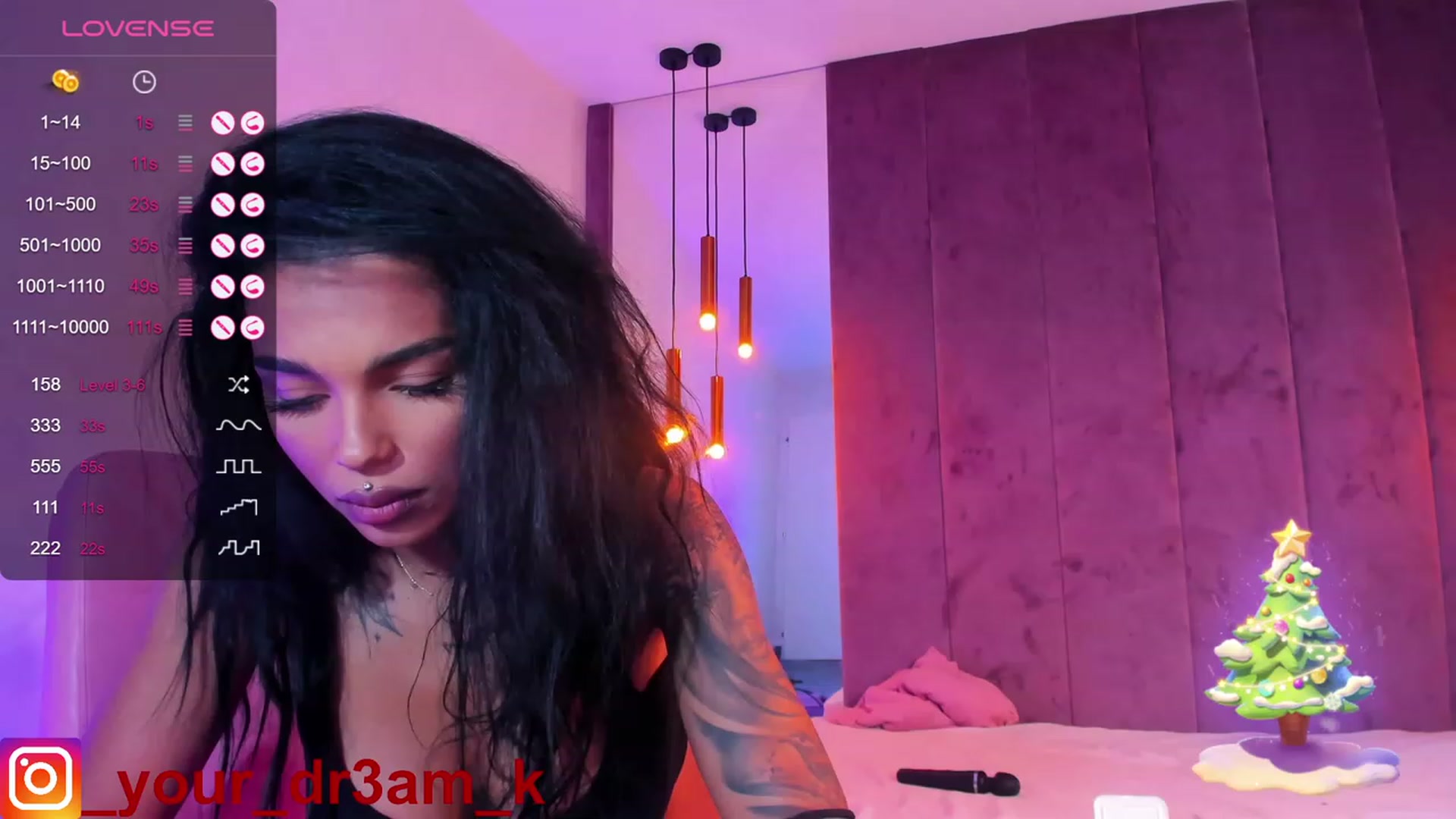 Gallery image thumbnail from KimiBrown's myfreecams stream on, 01/04/2024, 11:18 image 15 of 20