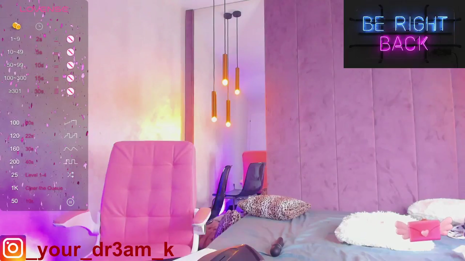 Gallery image thumbnail from KimiBrown's myfreecams stream on, 02/26/2024, 11:20 image 6 of 20