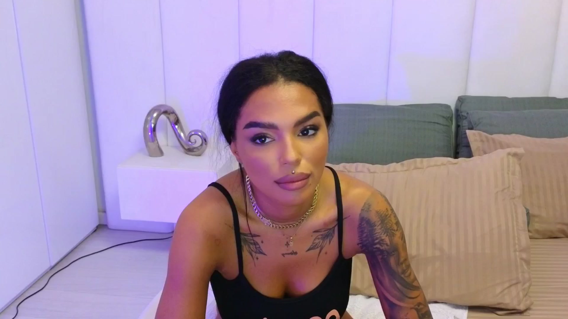 Gallery image thumbnail from KimiBrown's myfreecams stream on, 03/02/2025, 12:58 image 13 of 20