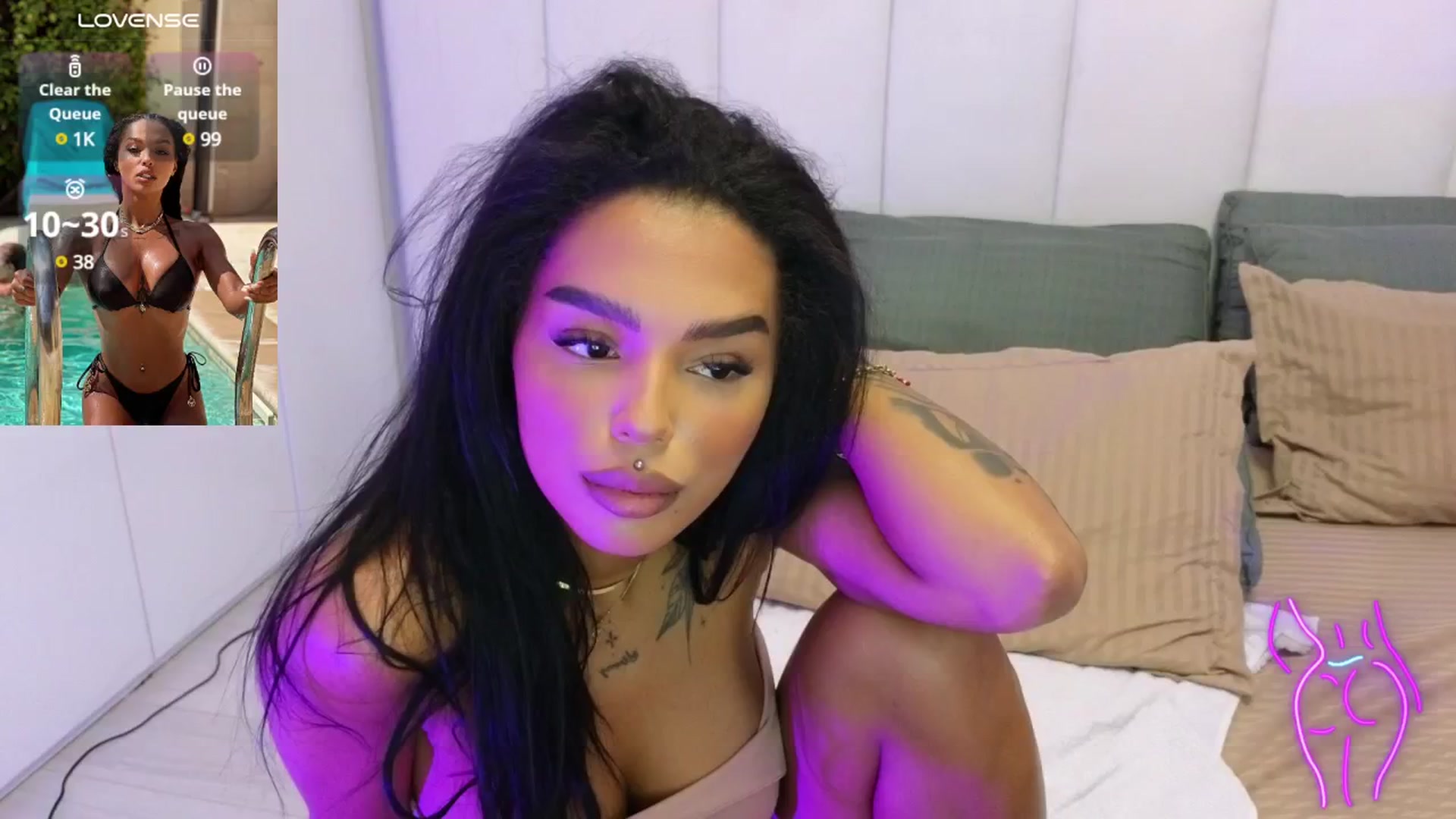 Gallery image thumbnail from KimiBrown's myfreecams stream on, 03/05/2025, 14:00 image 9 of 20