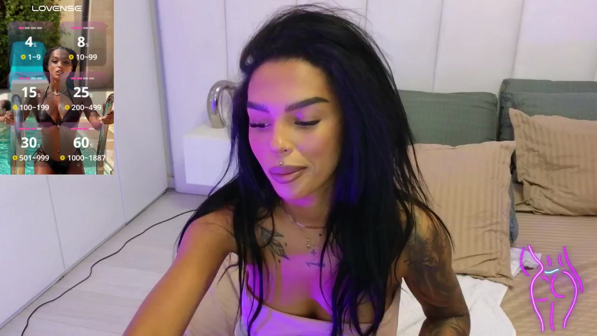 Gallery image thumbnail from KimiBrown's myfreecams stream on, 03/05/2025, 14:00 image 4 of 20