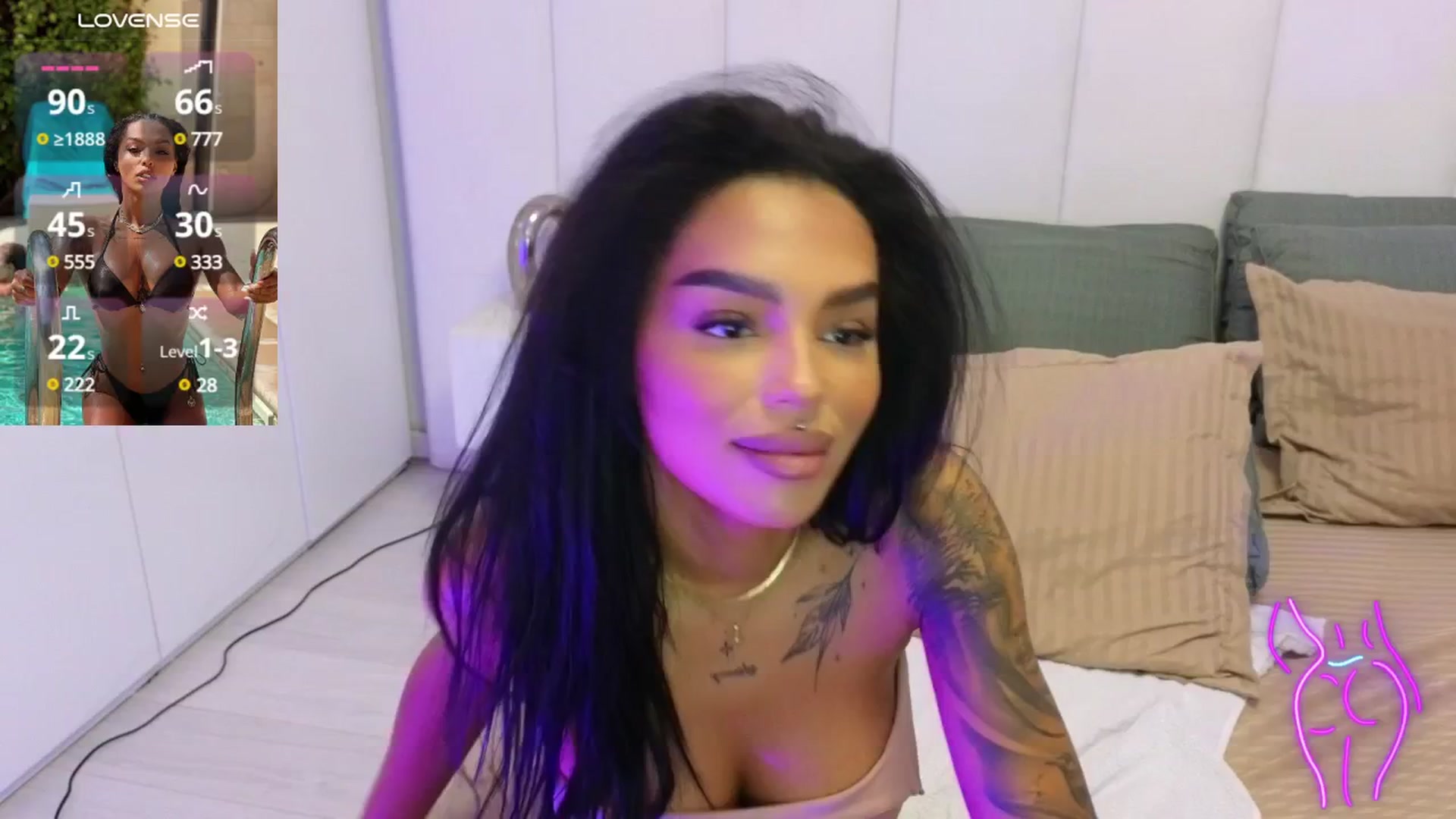 Gallery image thumbnail from KimiBrown's myfreecams stream on, 03/05/2025, 14:00 image 14 of 20