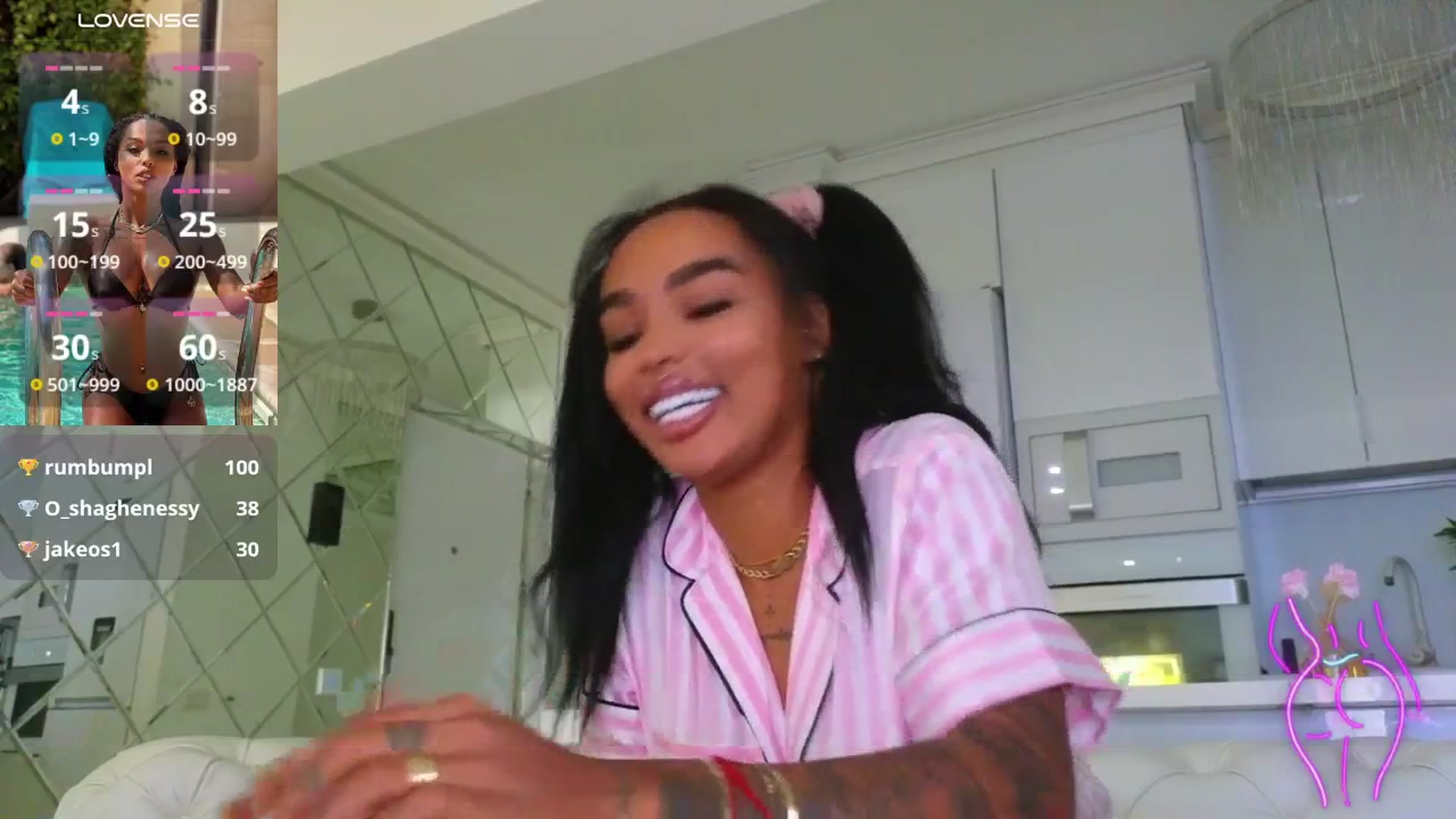 Gallery image thumbnail from KimiBrown's myfreecams stream on, 05/29/2025, 13:54 image 9 of 20