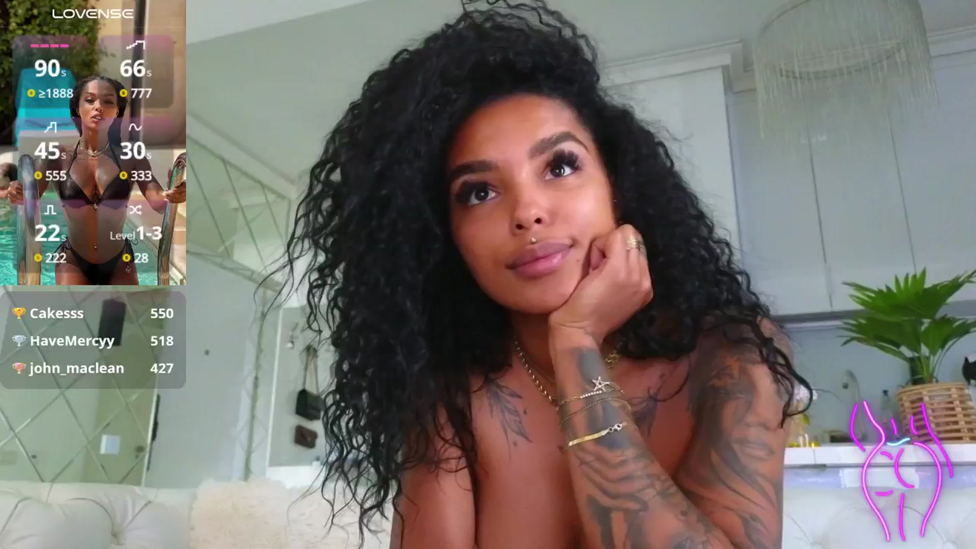 Gallery image thumbnail from KimiBrown's myfreecams stream on, 06/19/2025, 14:48 image 17 of 20