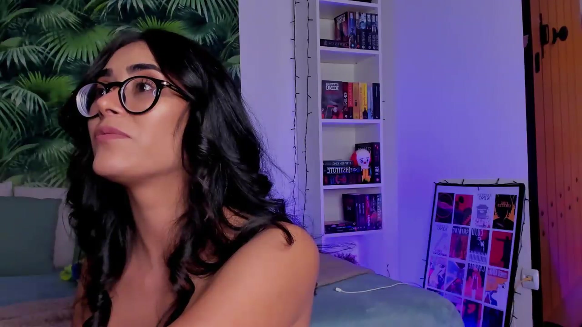 Gallery image thumbnail from Kimi_ko_'s myfreecams stream on, 08/16/2026, 18:12 image 12 of 20