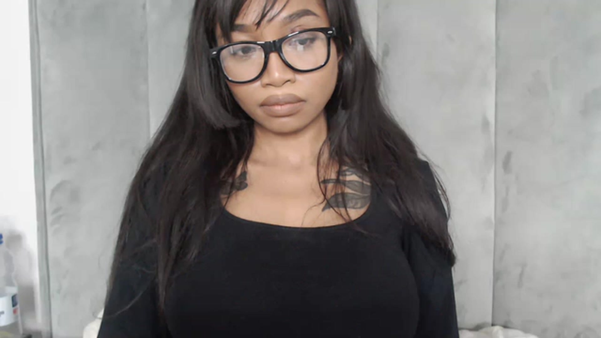 Gallery image thumbnail from KimmiDoka's myfreecams stream on, 02/20/2023, 13:17 image 17 of 20